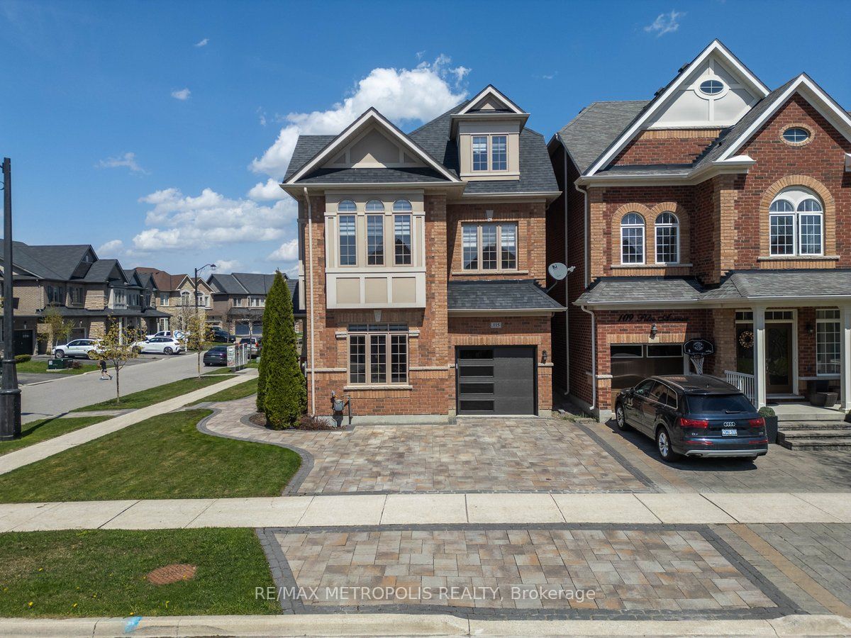 115 Pelee Avenue Property Photo 4
