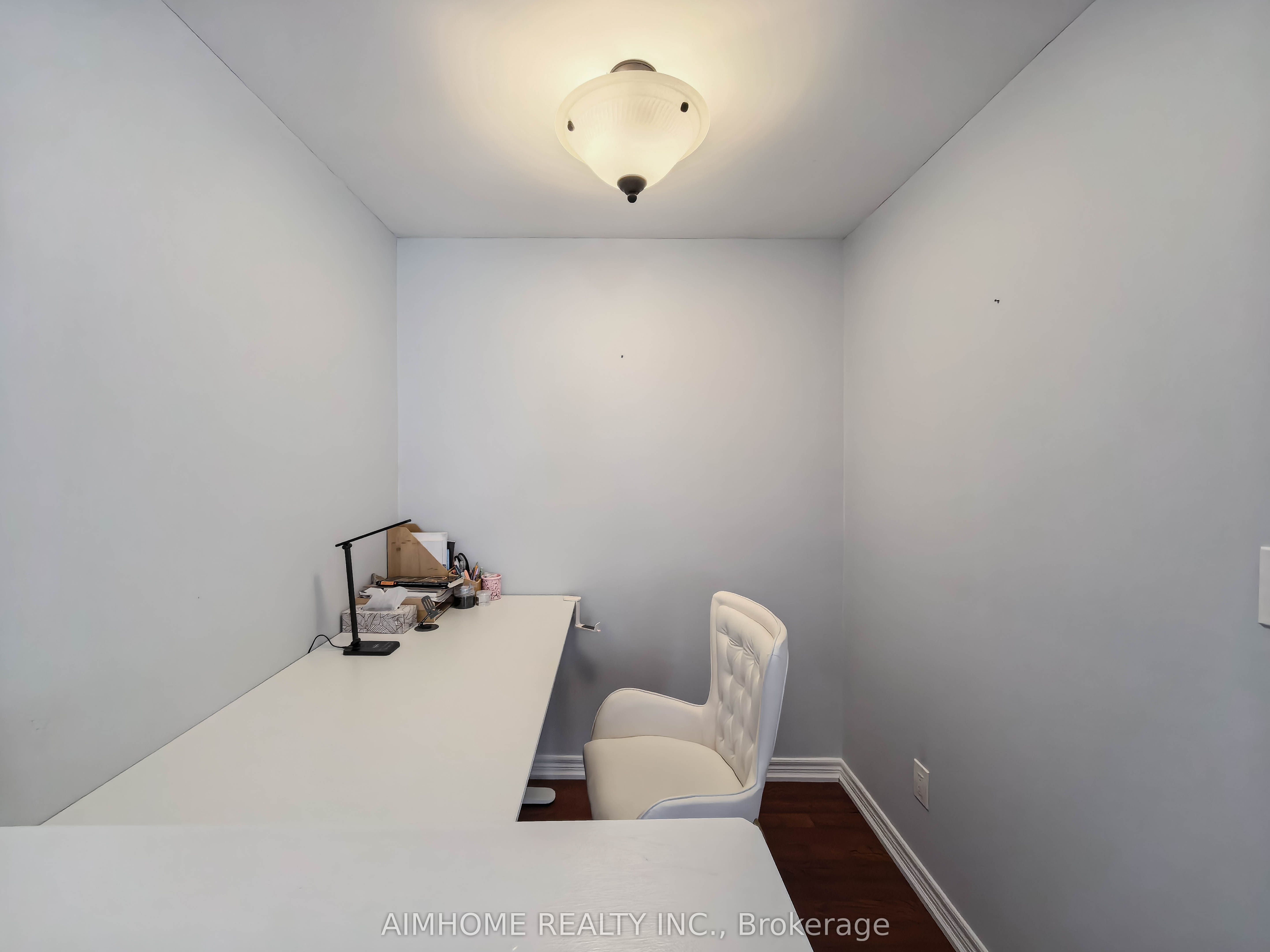 16 Chasser Drive Main Property Photo 23