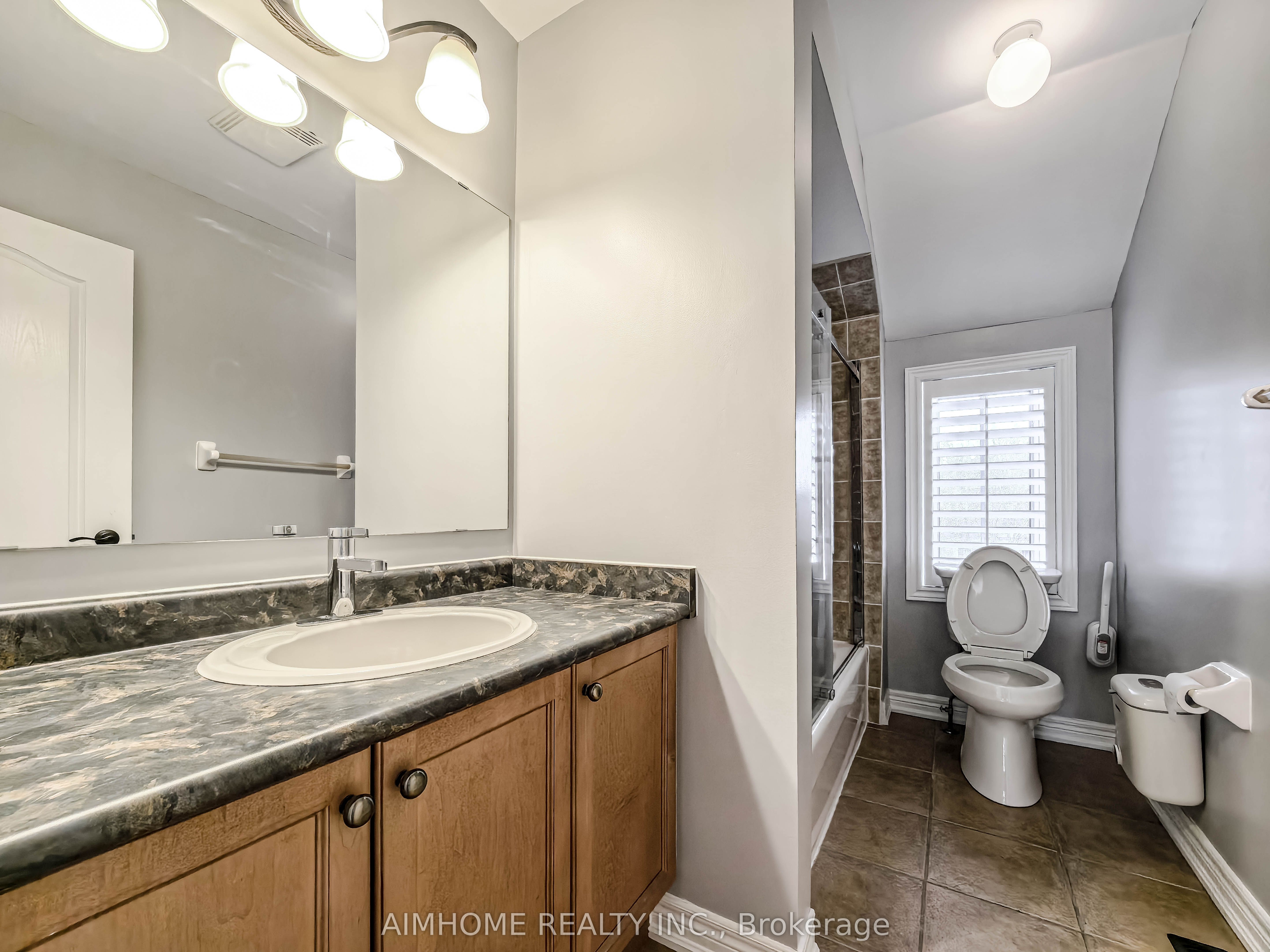 16 Chasser Drive Main Property Photo 26
