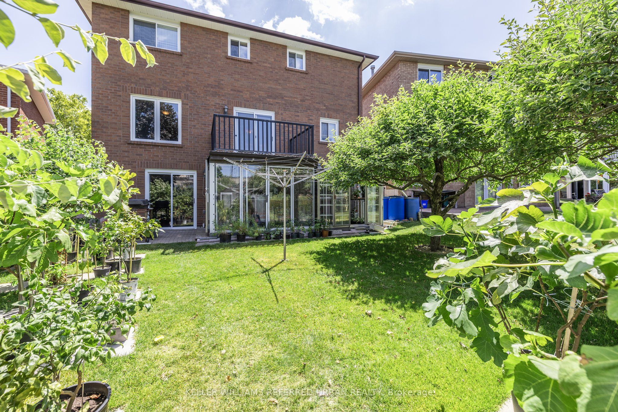 160 Miller Park Avenue Property Photo 37