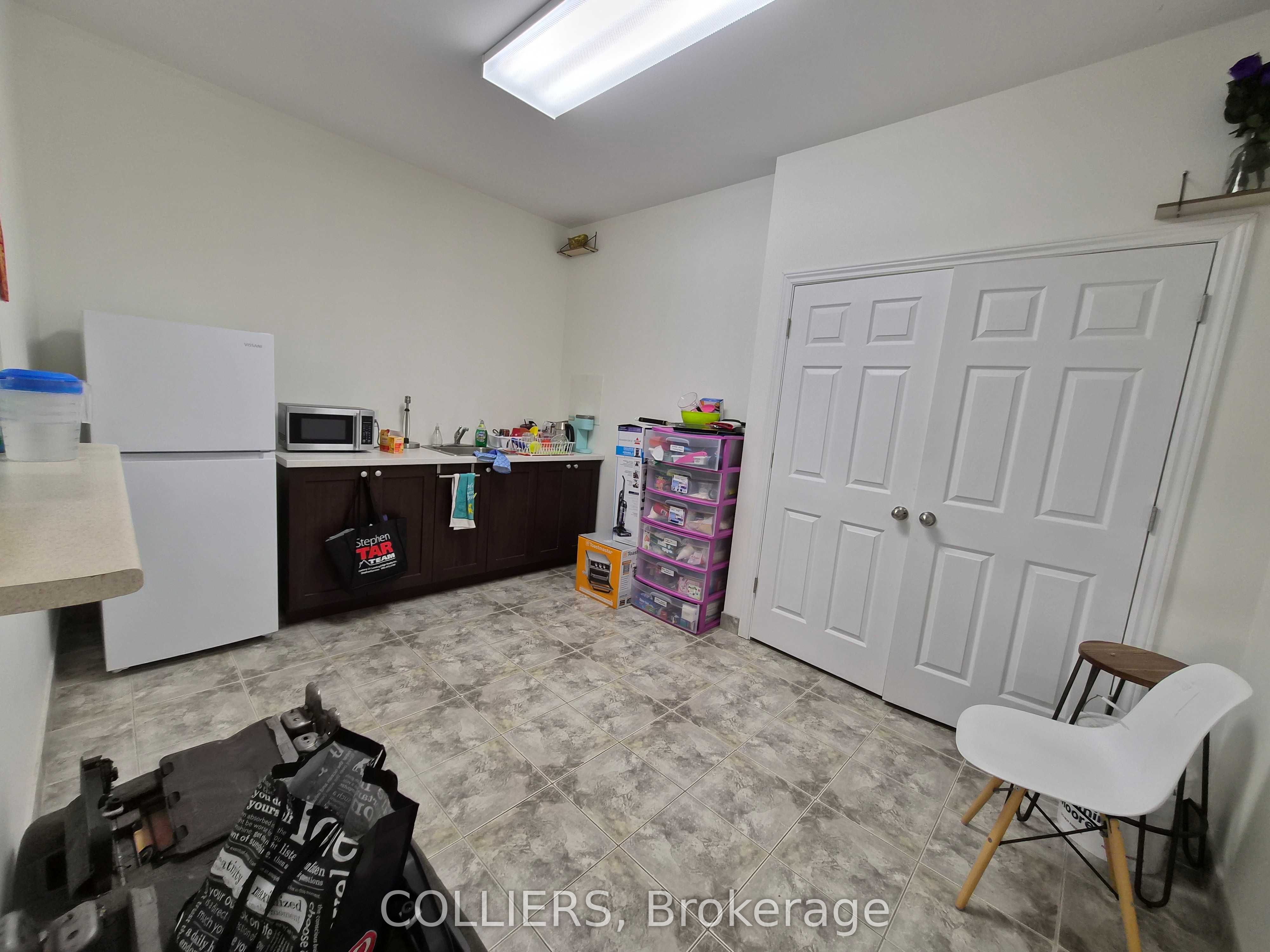 11685 Yonge Street B102 Property Photo 9