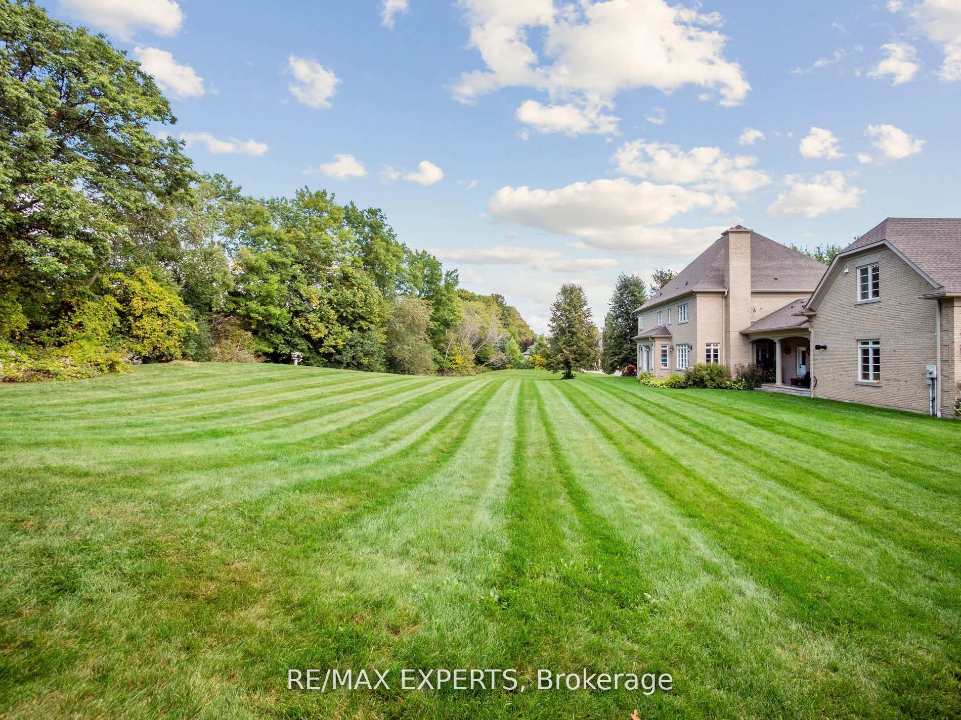 105 N Eden Vale Drive S Property Photo 44
