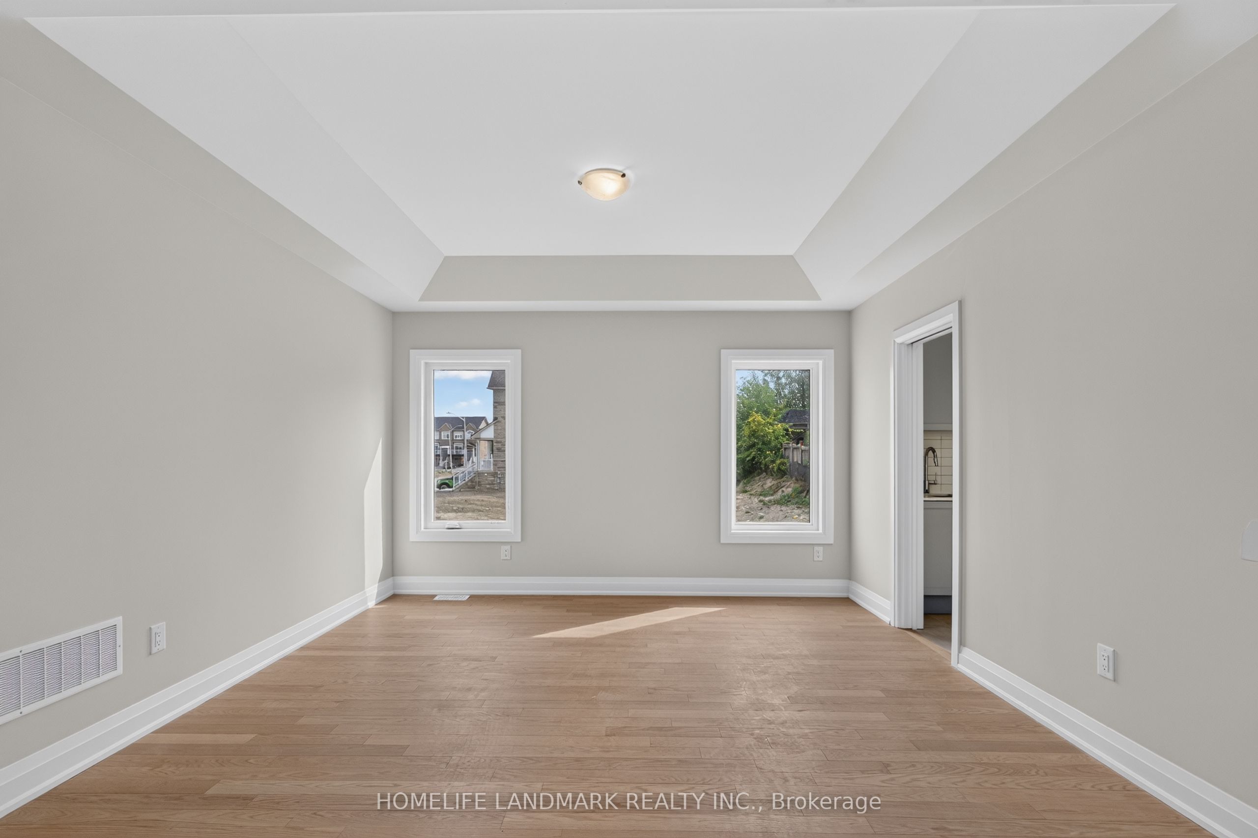 219 Seguin Street Property Photo 8