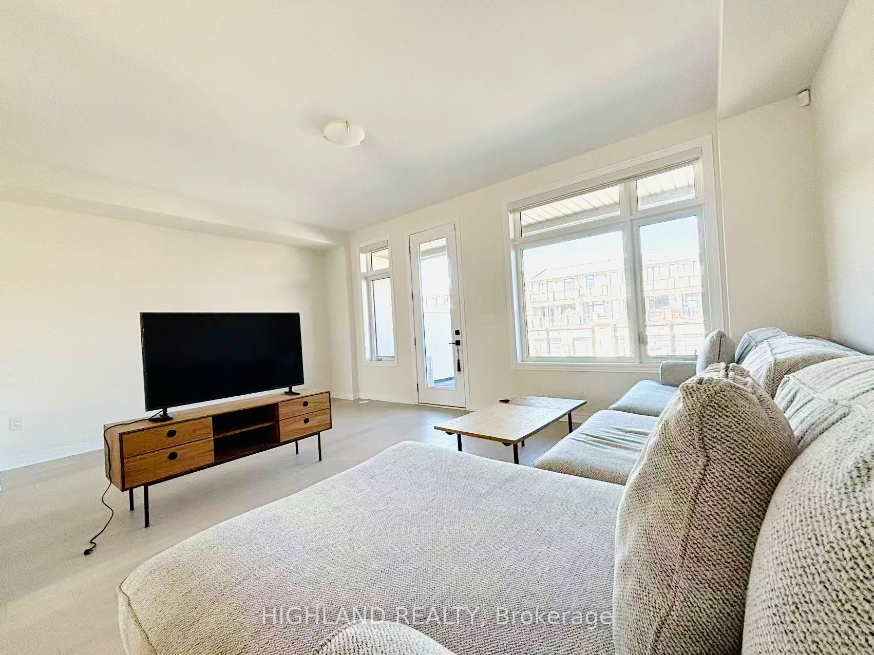 12 Robert Eaton Avenue Property Photo 11