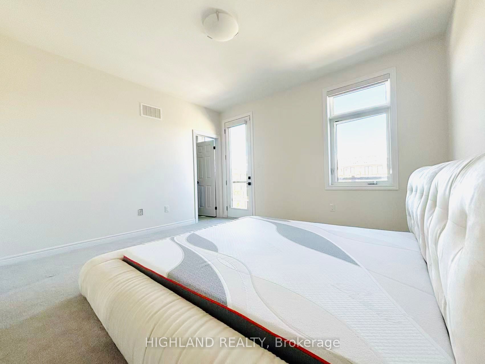 12 Robert Eaton Avenue Property Photo 16