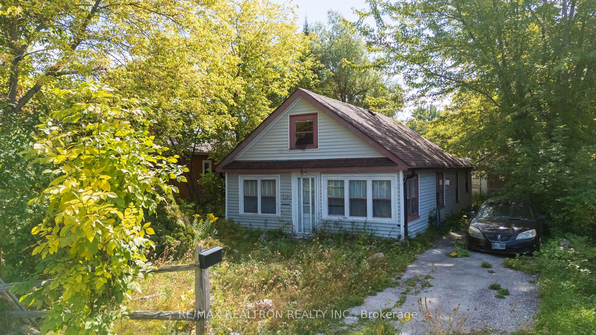 183 Beach Road Property Photo 1