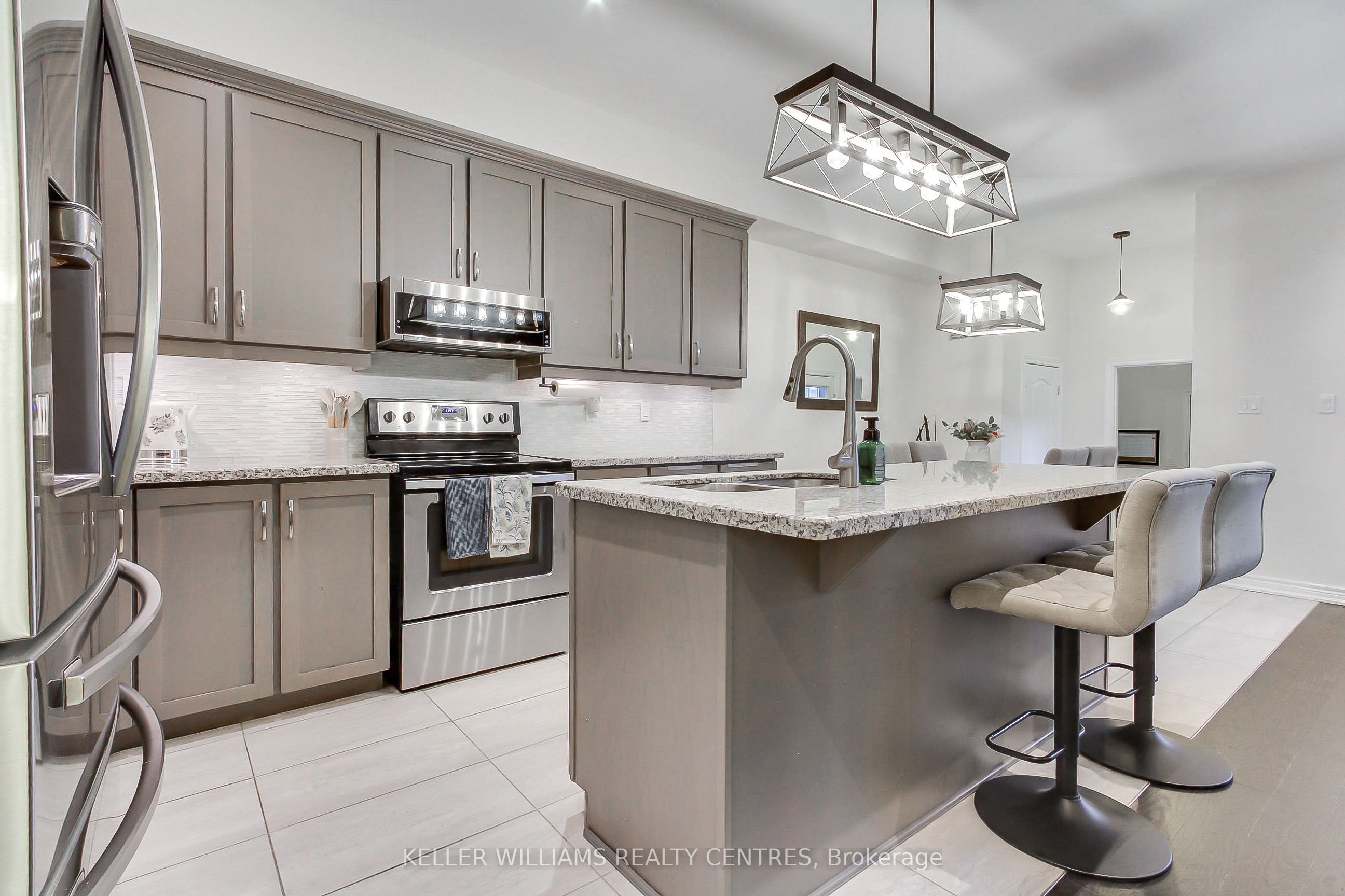 13 Vita Stephanie Court Property Photo 7