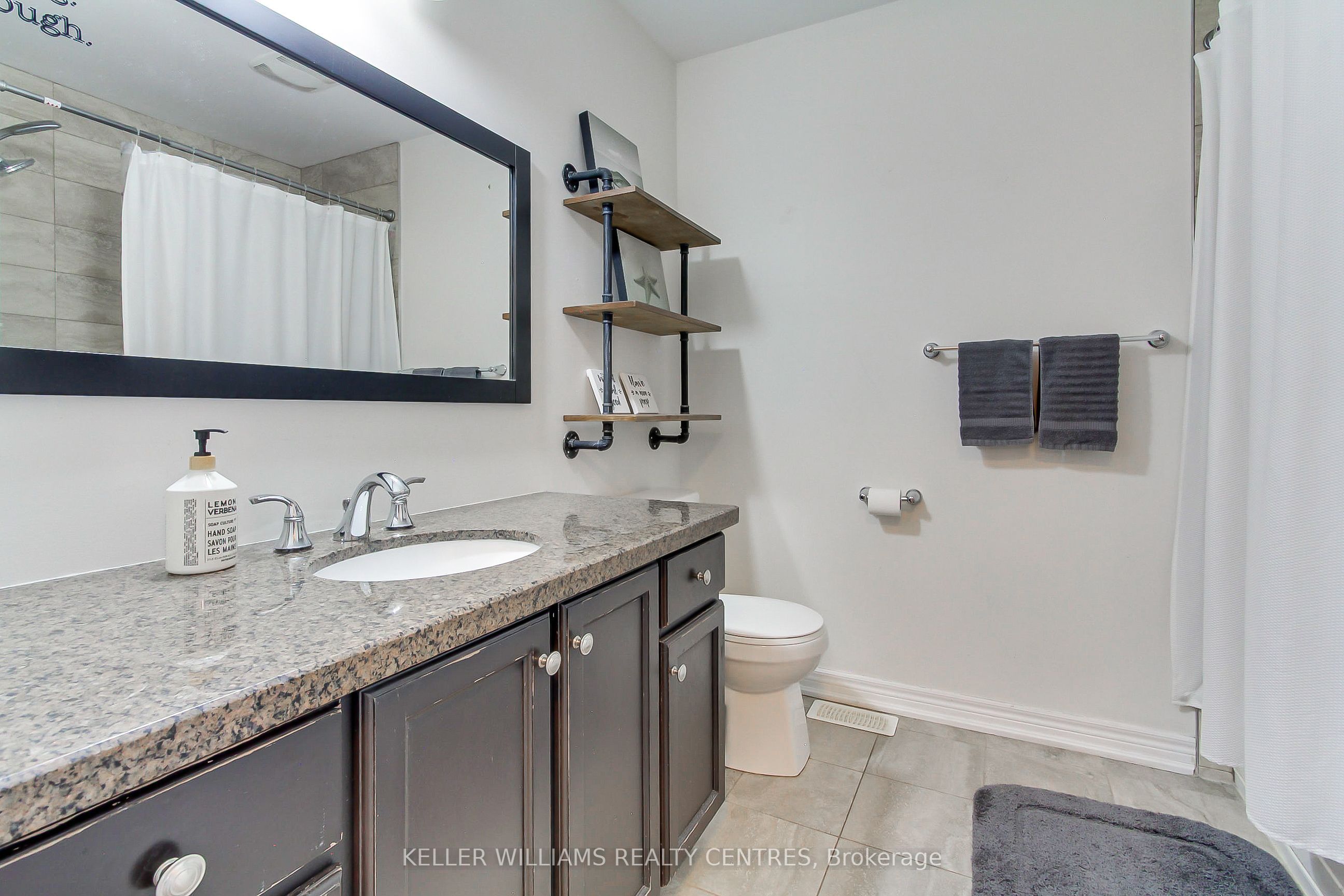 13 Vita Stephanie Court Property Photo 19