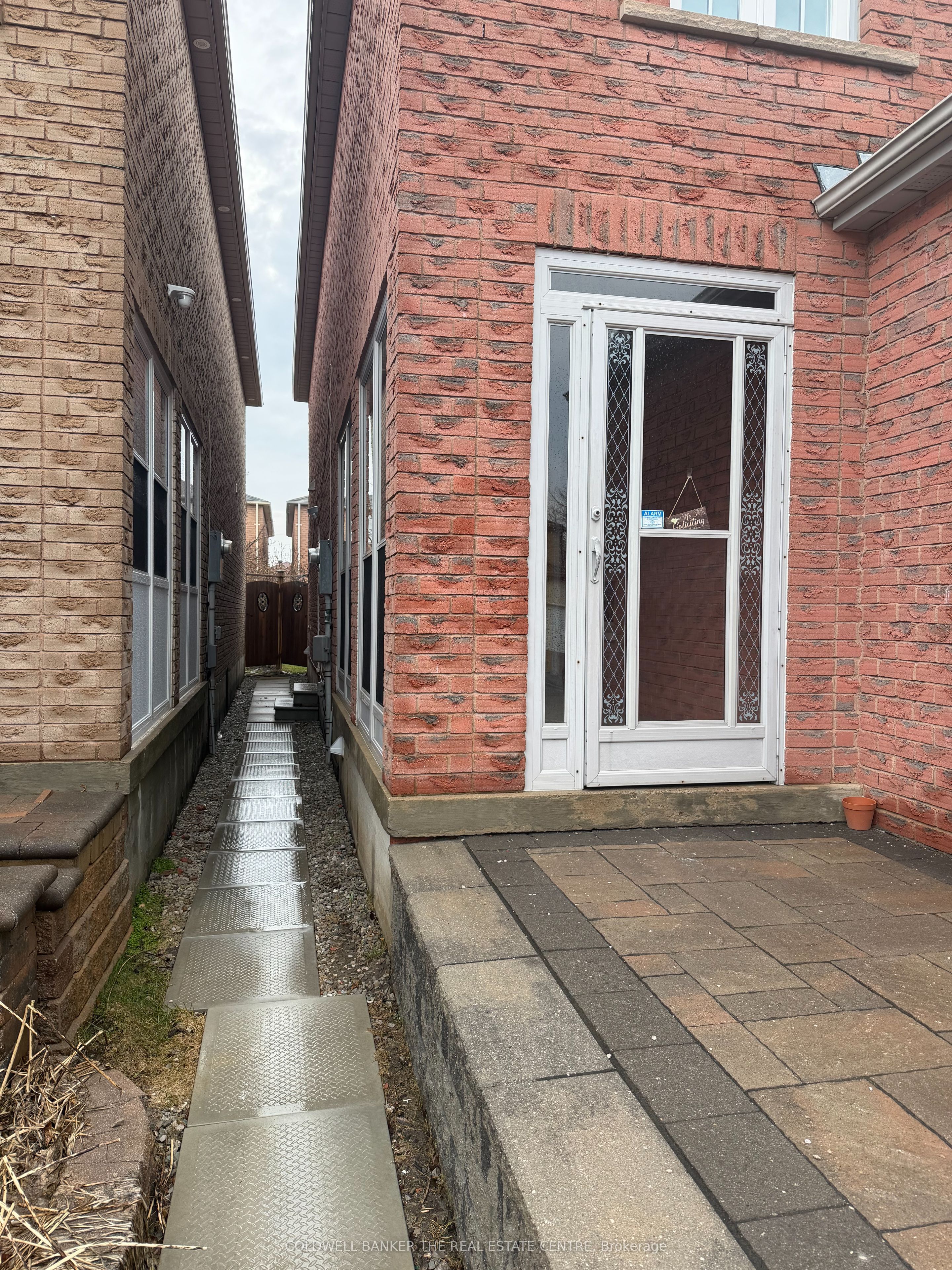 164 Stather Crescent Bsmt Property Photo 2