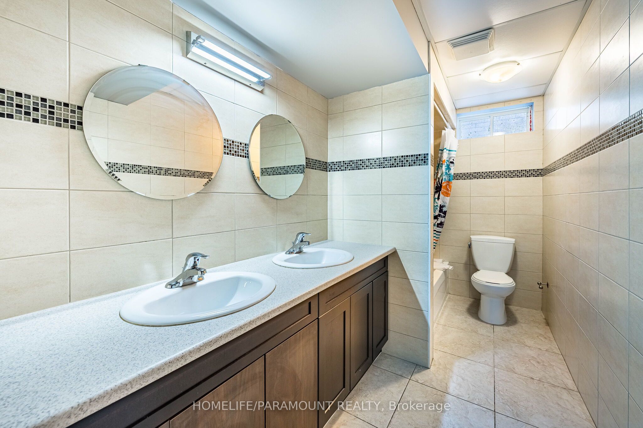 121 Highmark Drive Property Photo 12