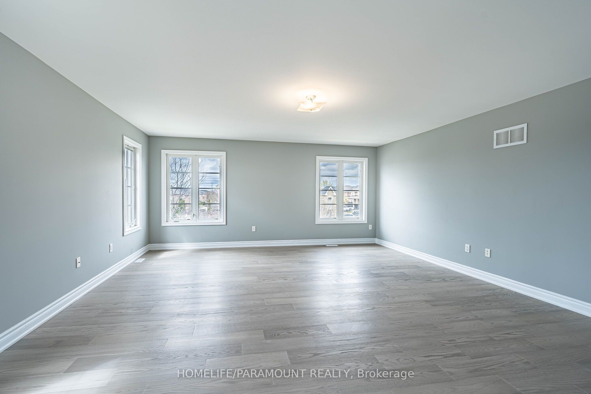 121 Highmark Drive Property Photo 14