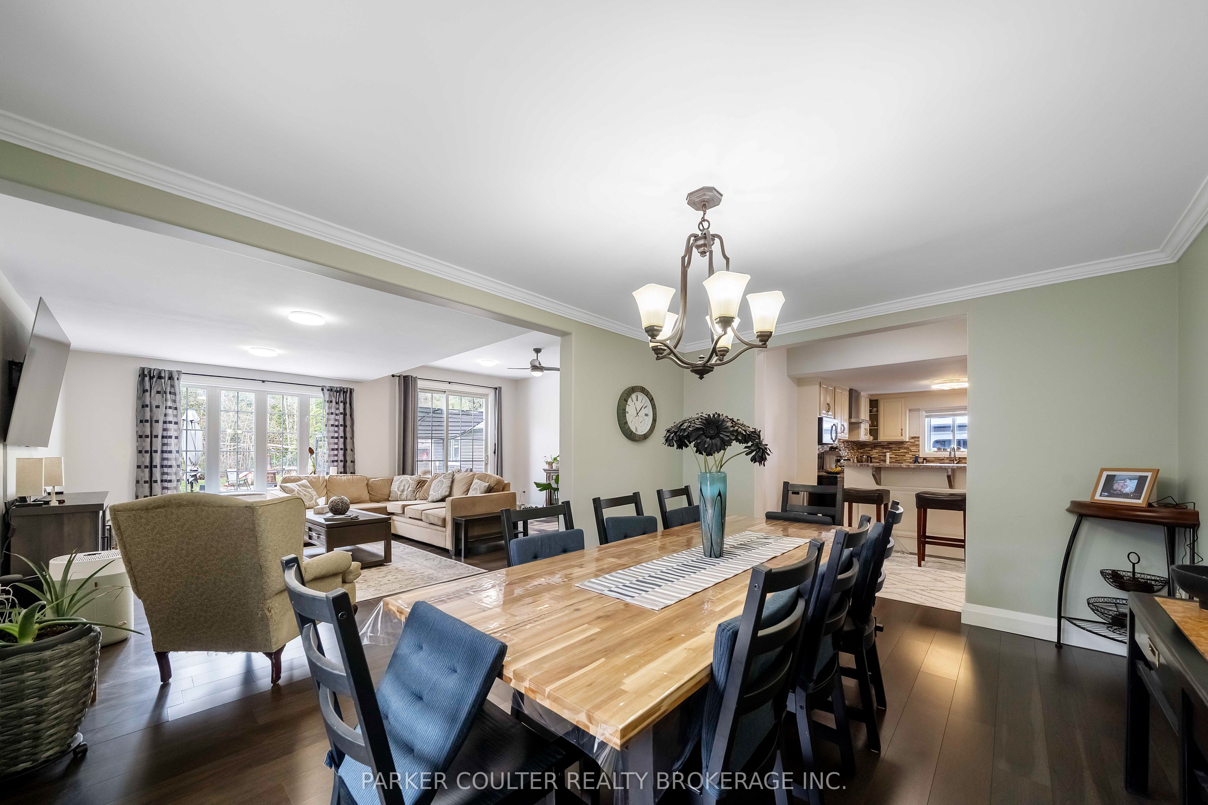 2510 25 Side Road Property Photo 20