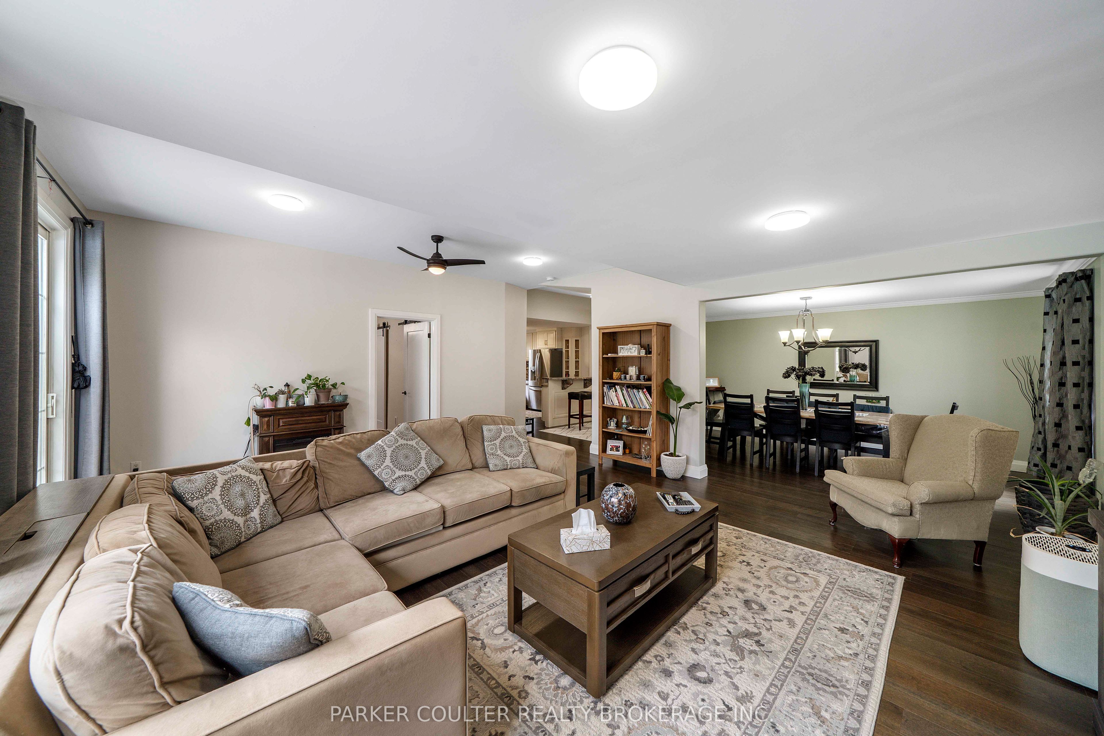 2510 25 Side Road Property Photo 22