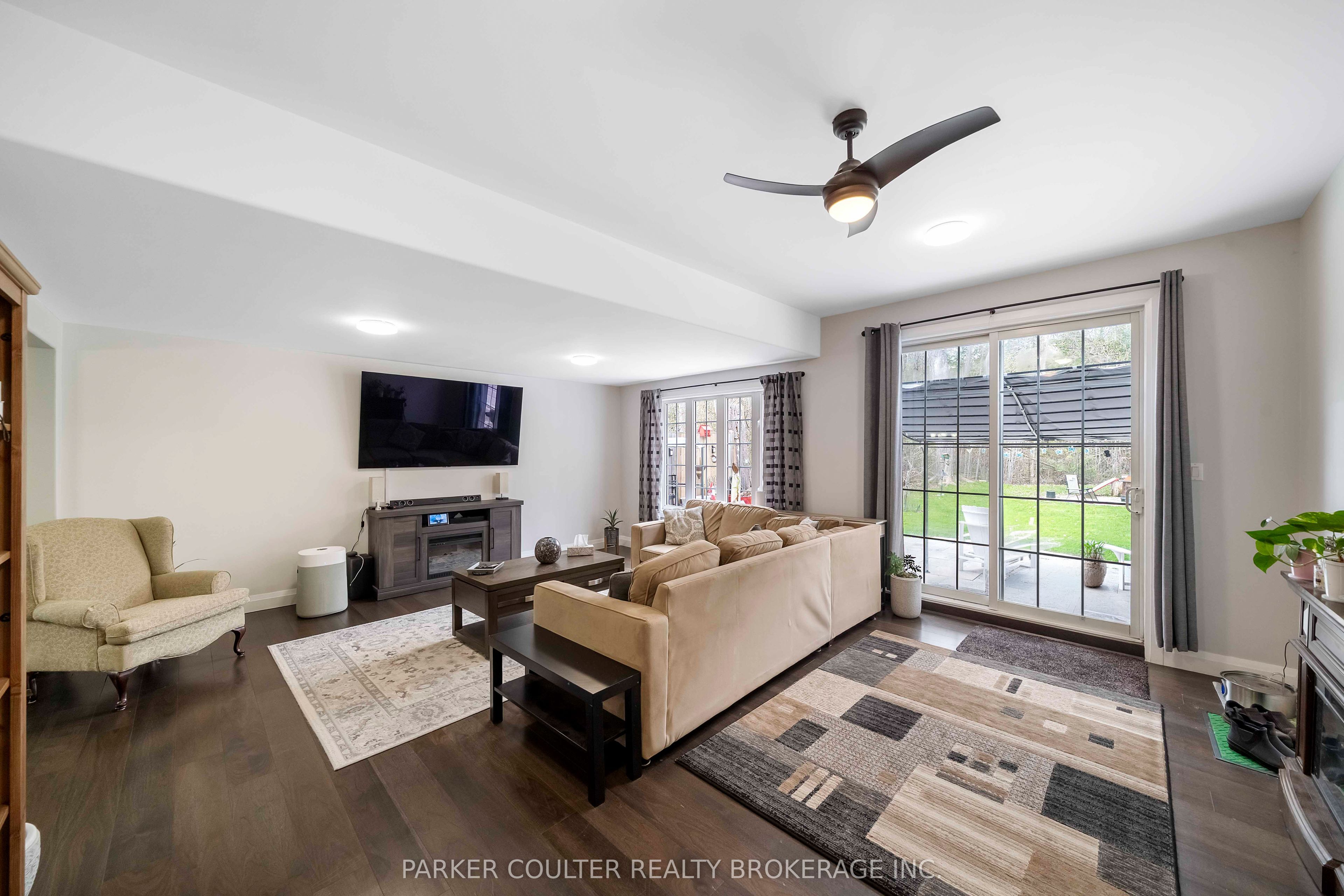 2510 25 Side Road Property Photo 23