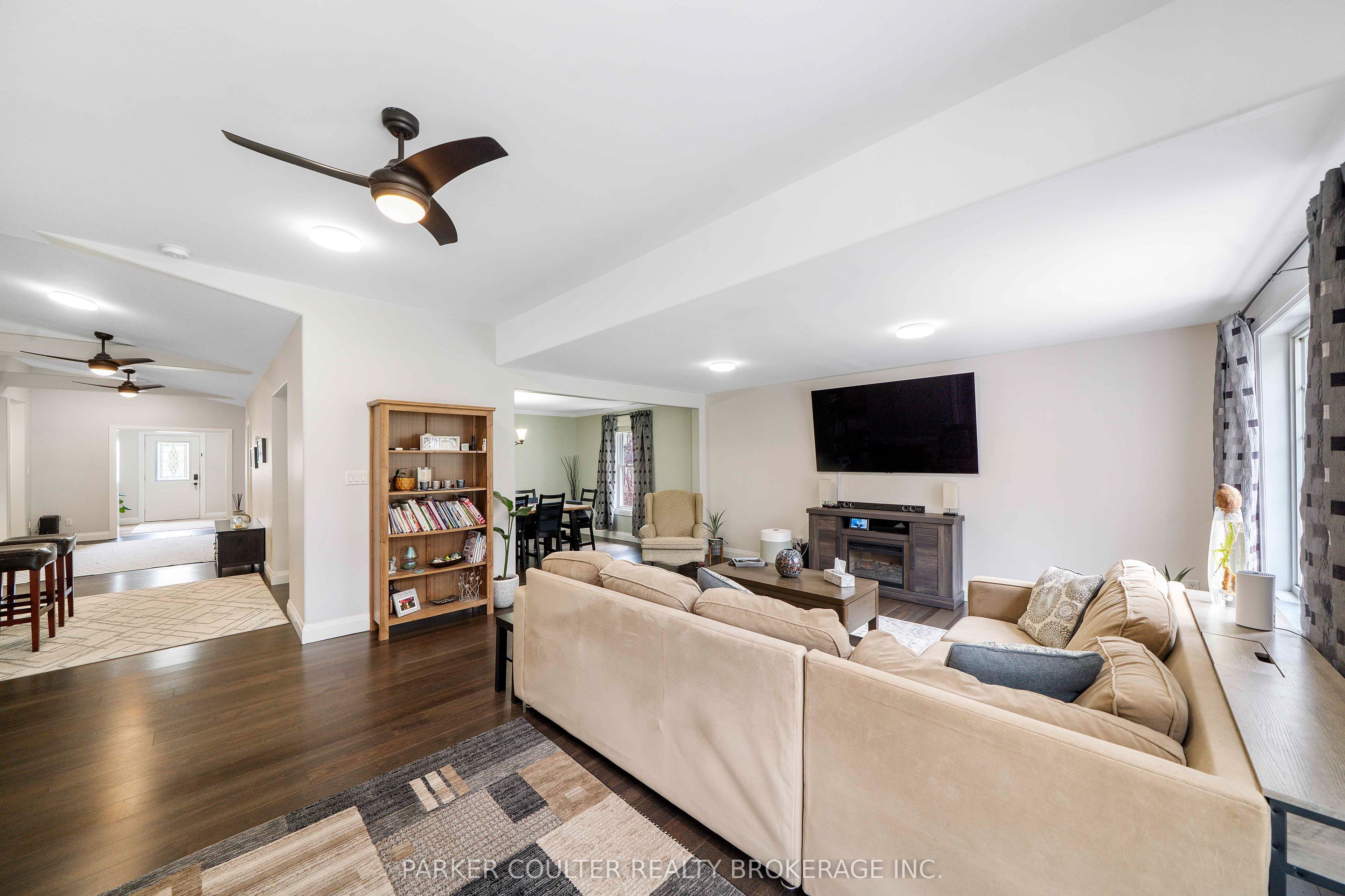 2510 25 Side Road Property Photo 25