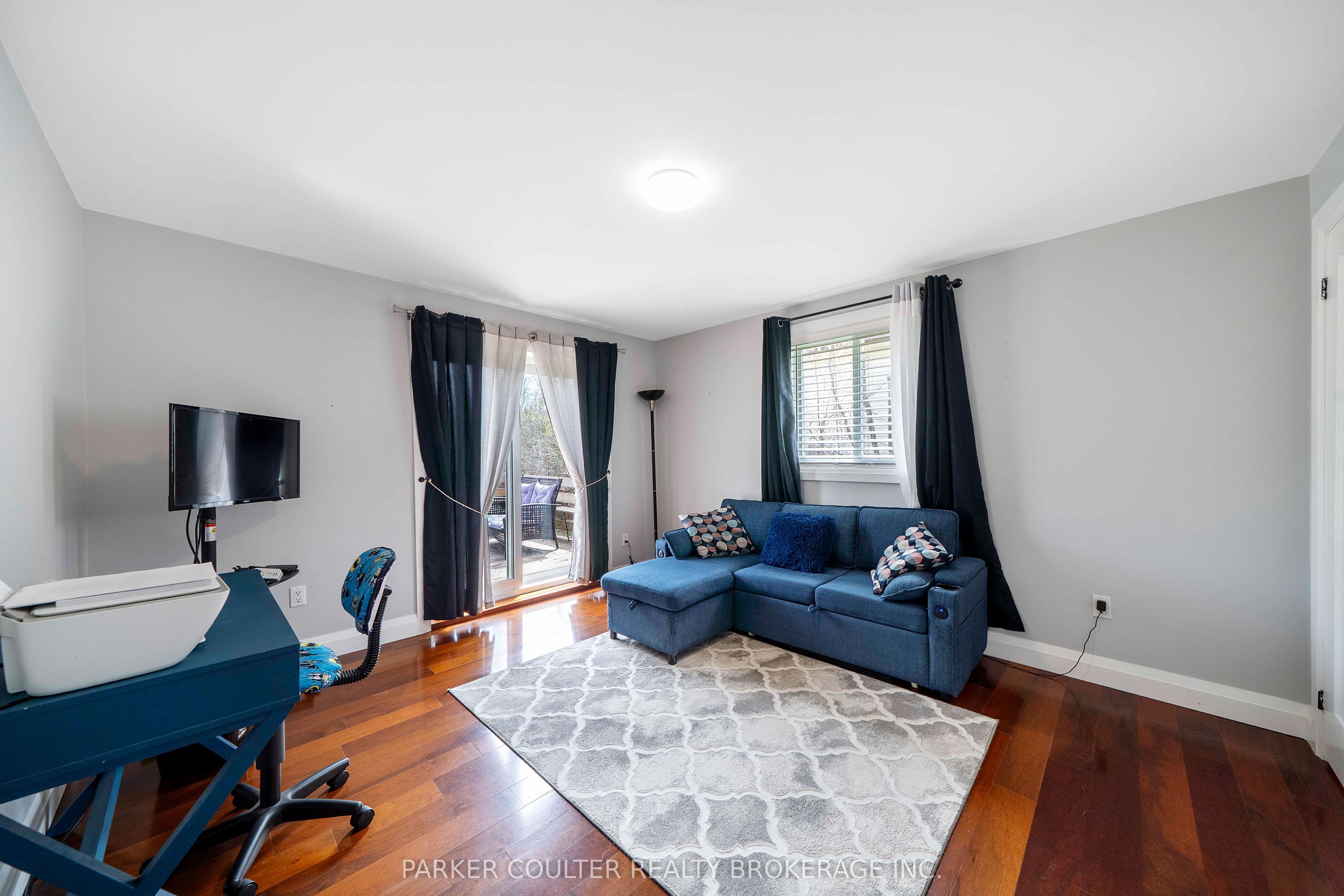 2510 25 Side Road Property Photo 26