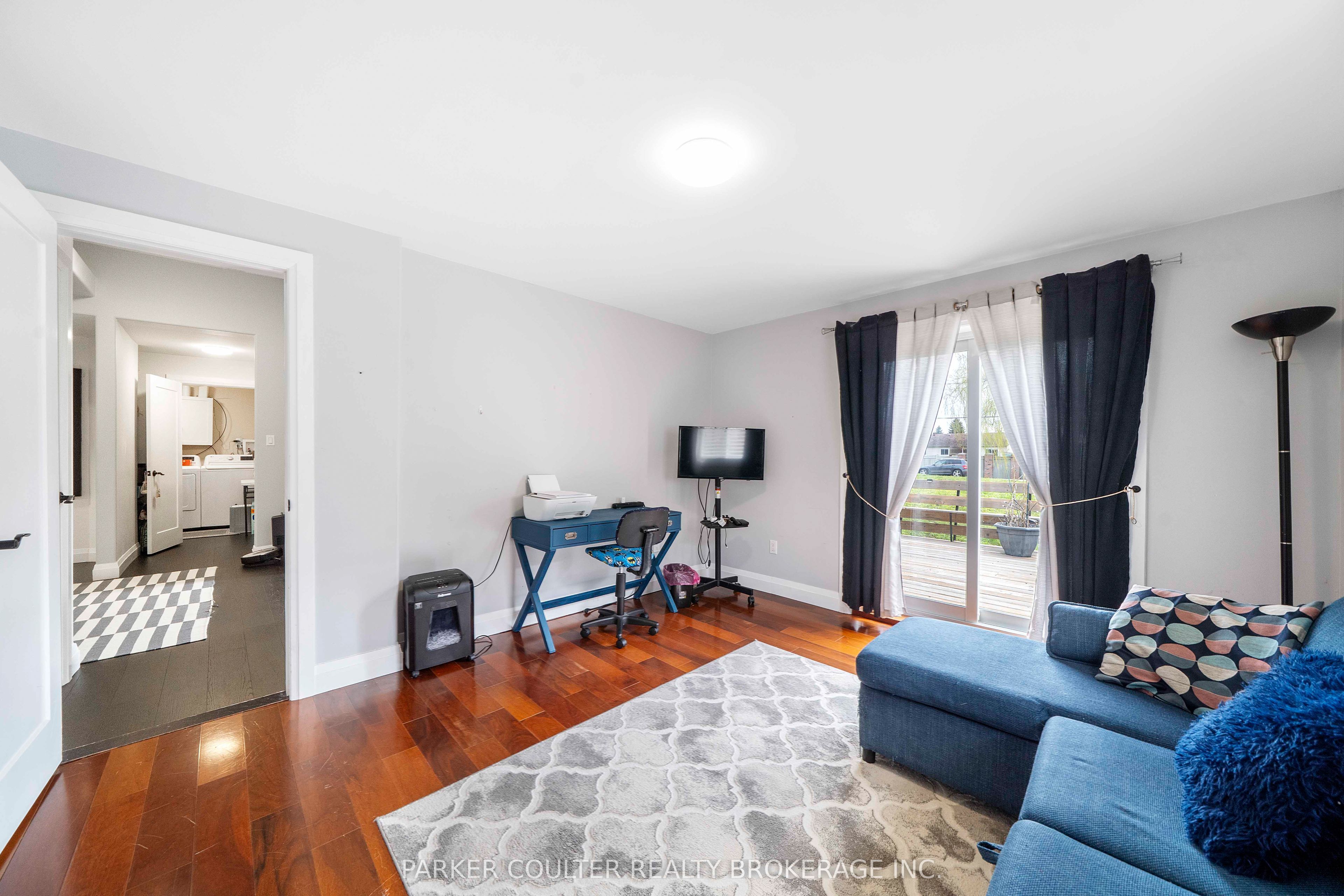 2510 25 Side Road Property Photo 27