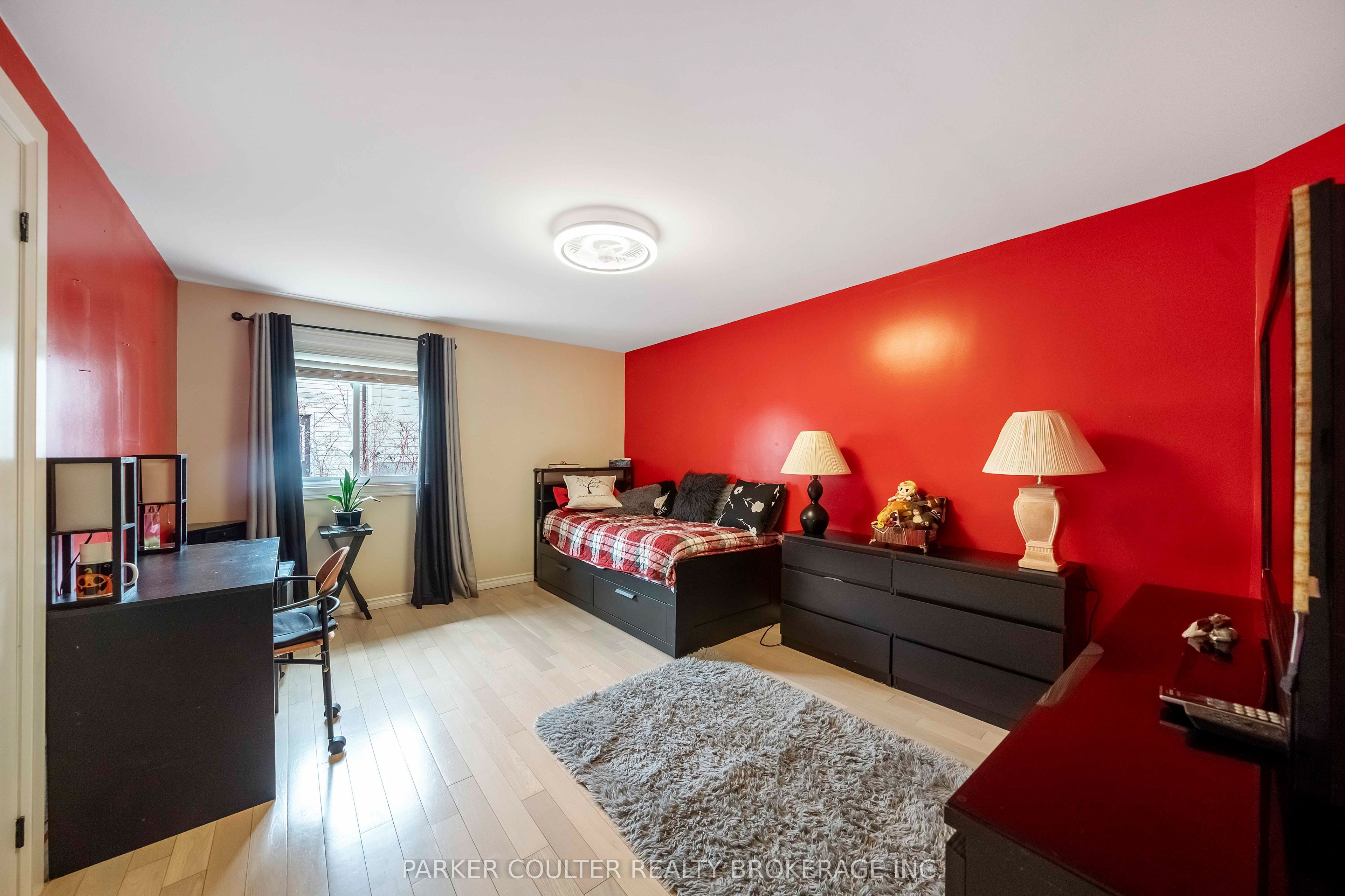 2510 25 Side Road Property Photo 28