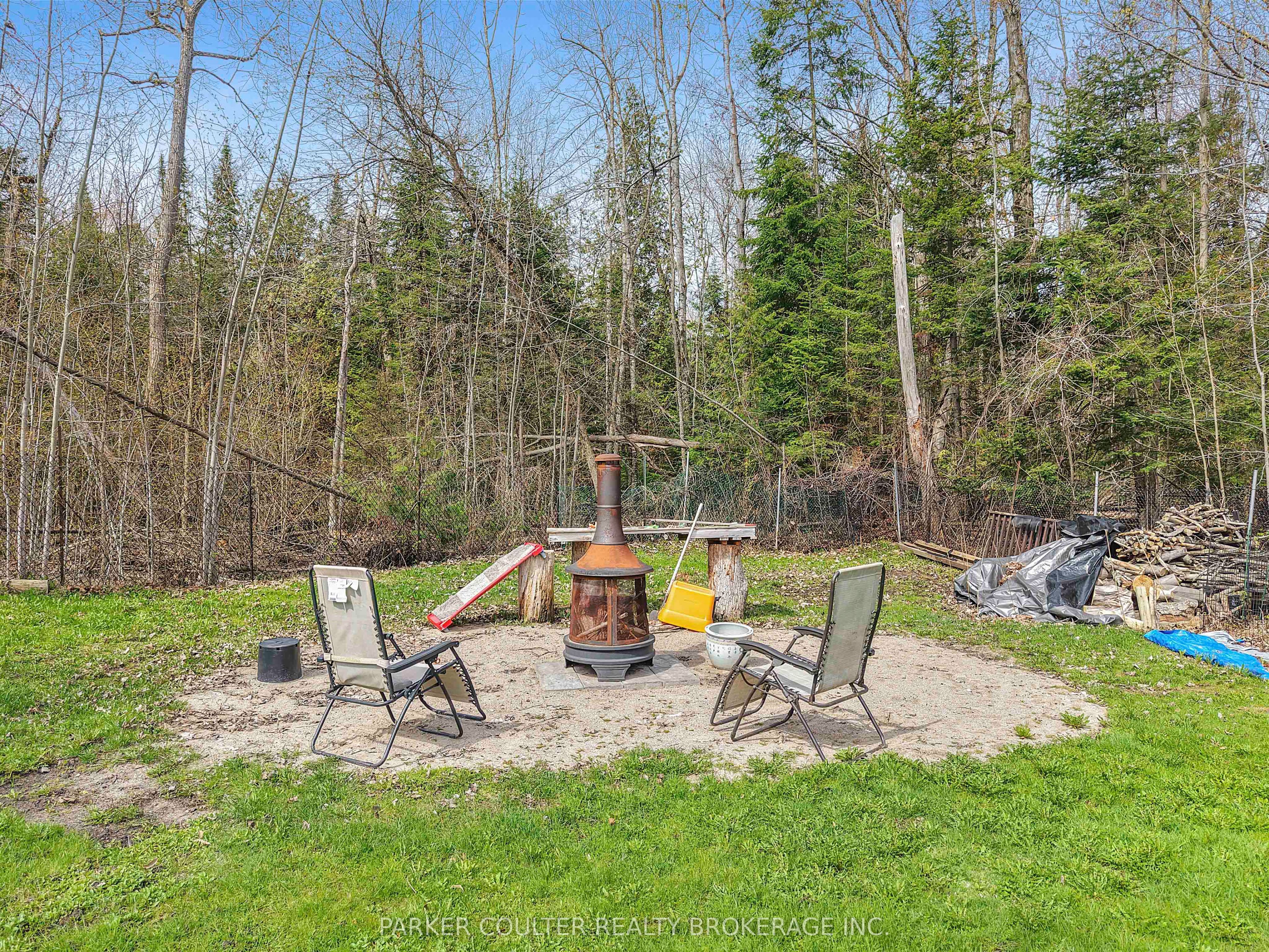 2510 25 Side Road Property Photo 45
