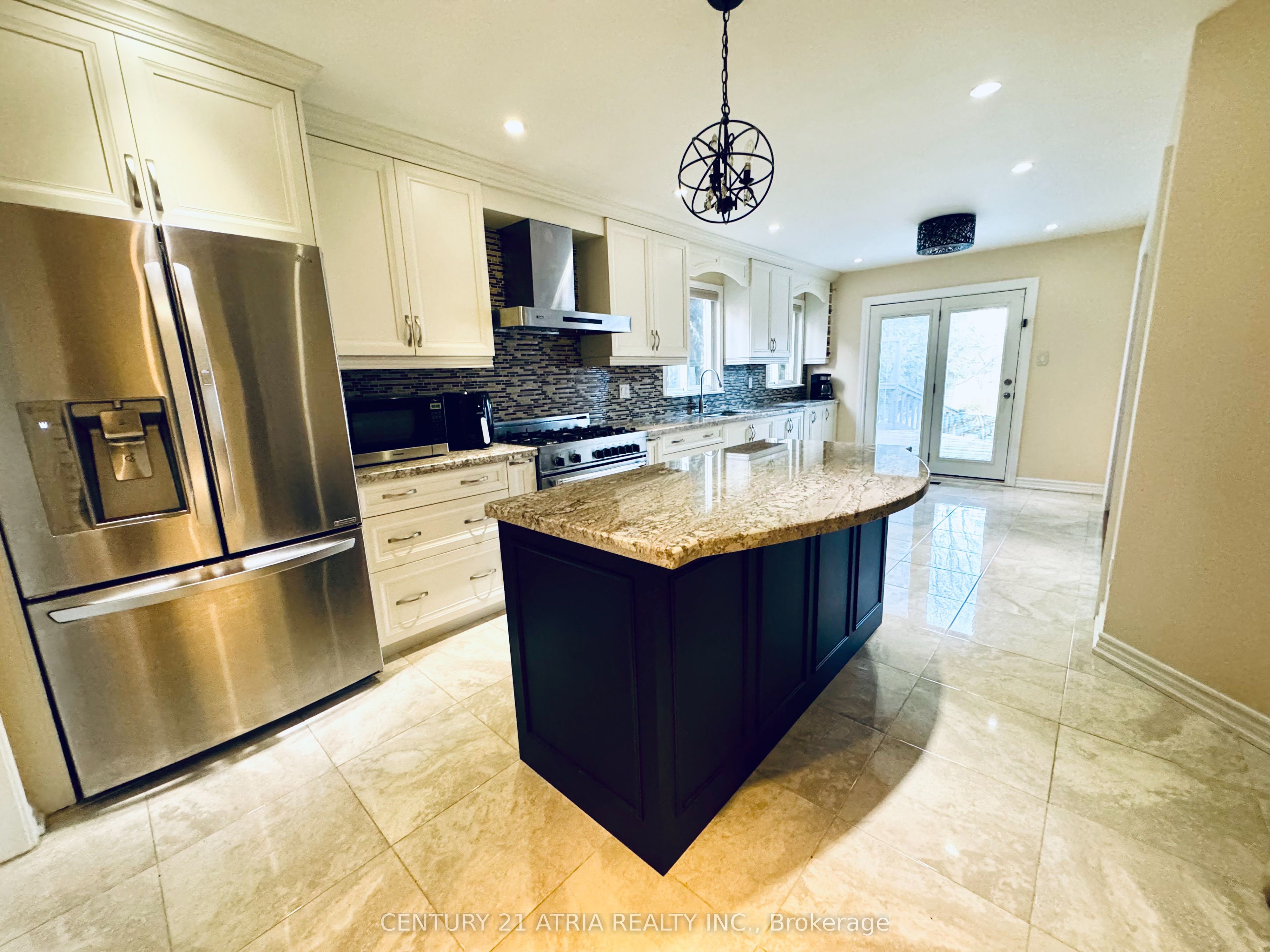 15 Timpson Drive Property Photo 11