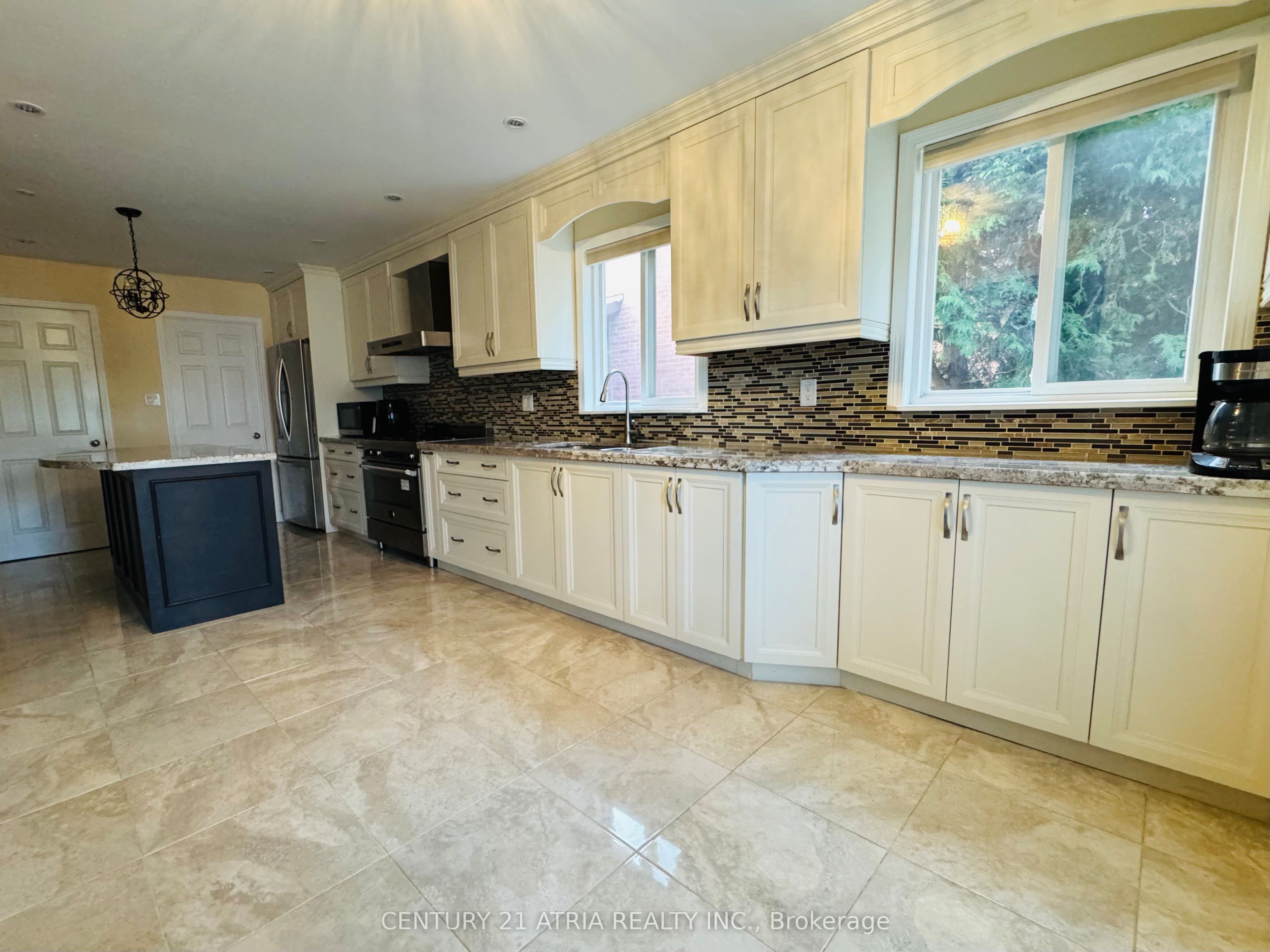 15 Timpson Drive Property Photo 12