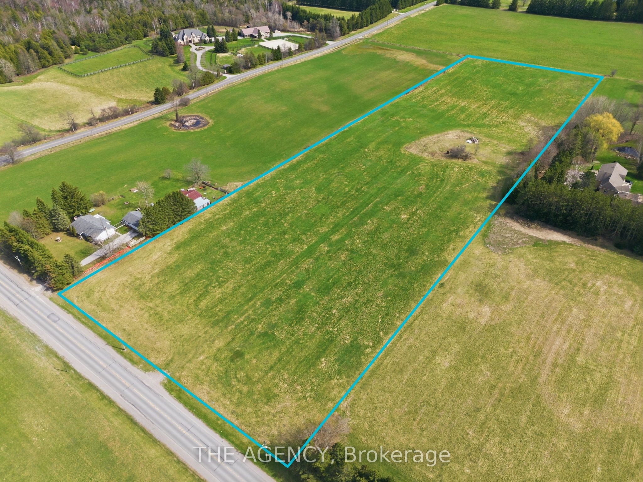 187 Davis Drive Property Photo 1