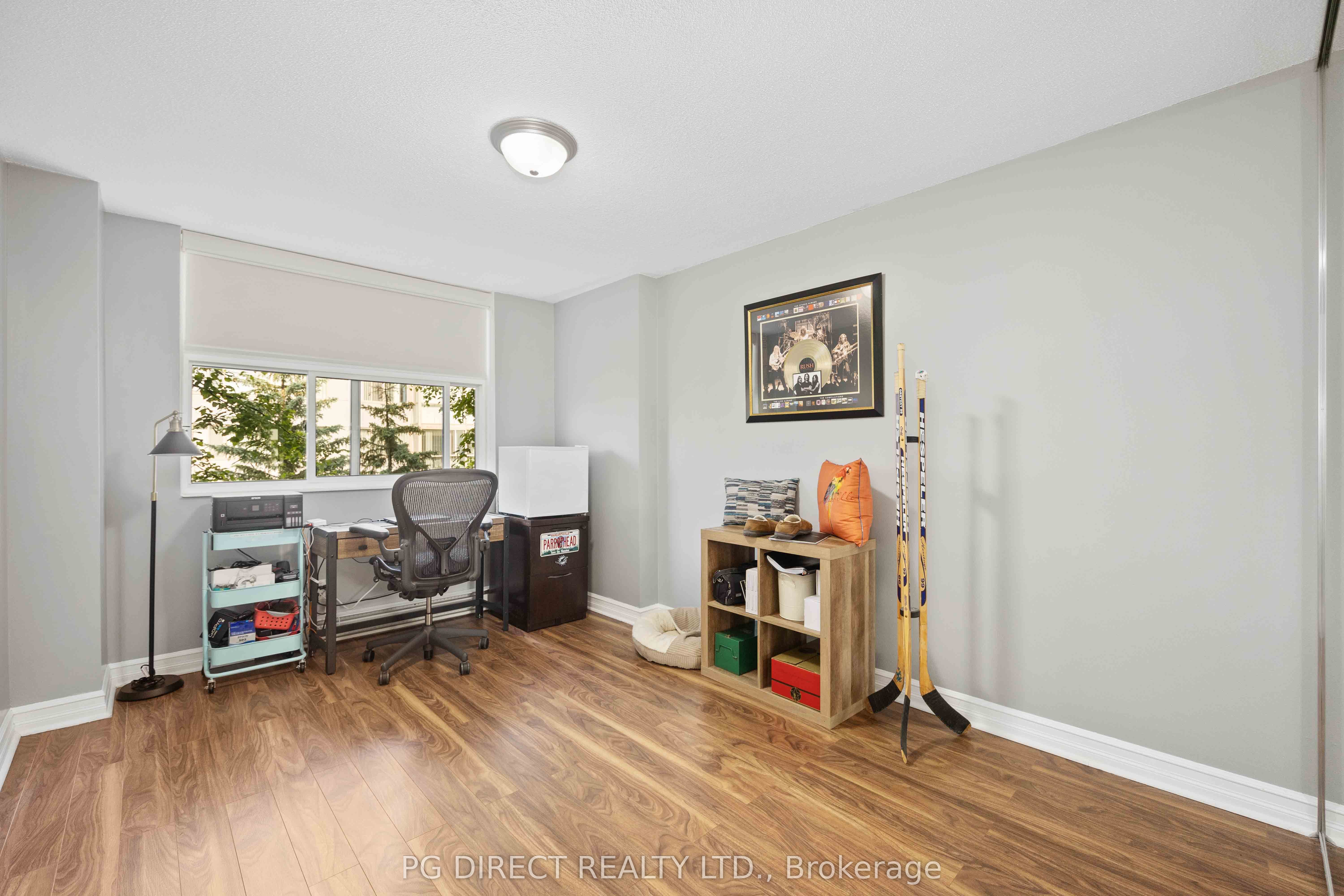 260 Davis Drive 407 Property Photo 17