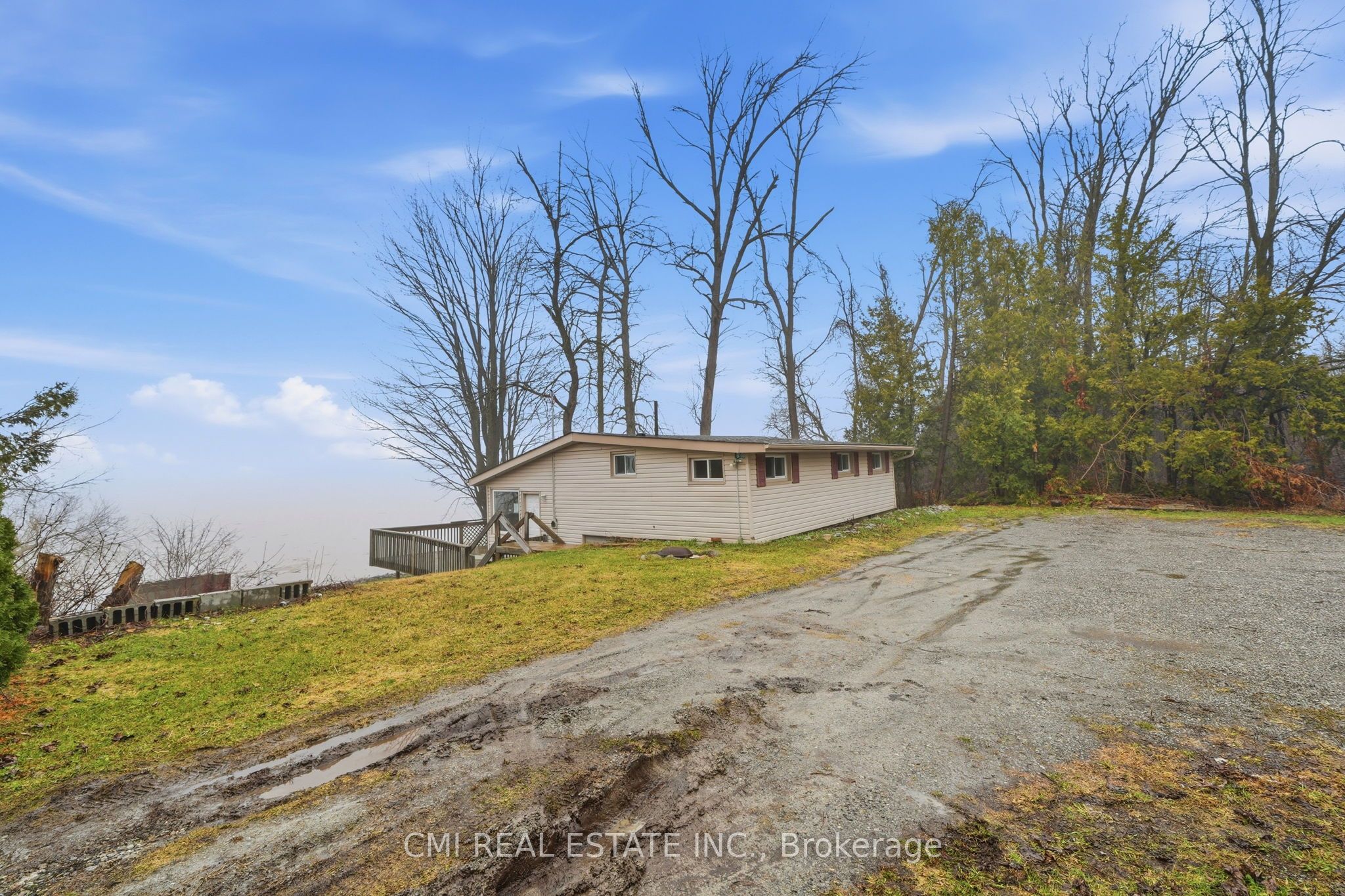 100 Alsops Beach Road Property Photo 2