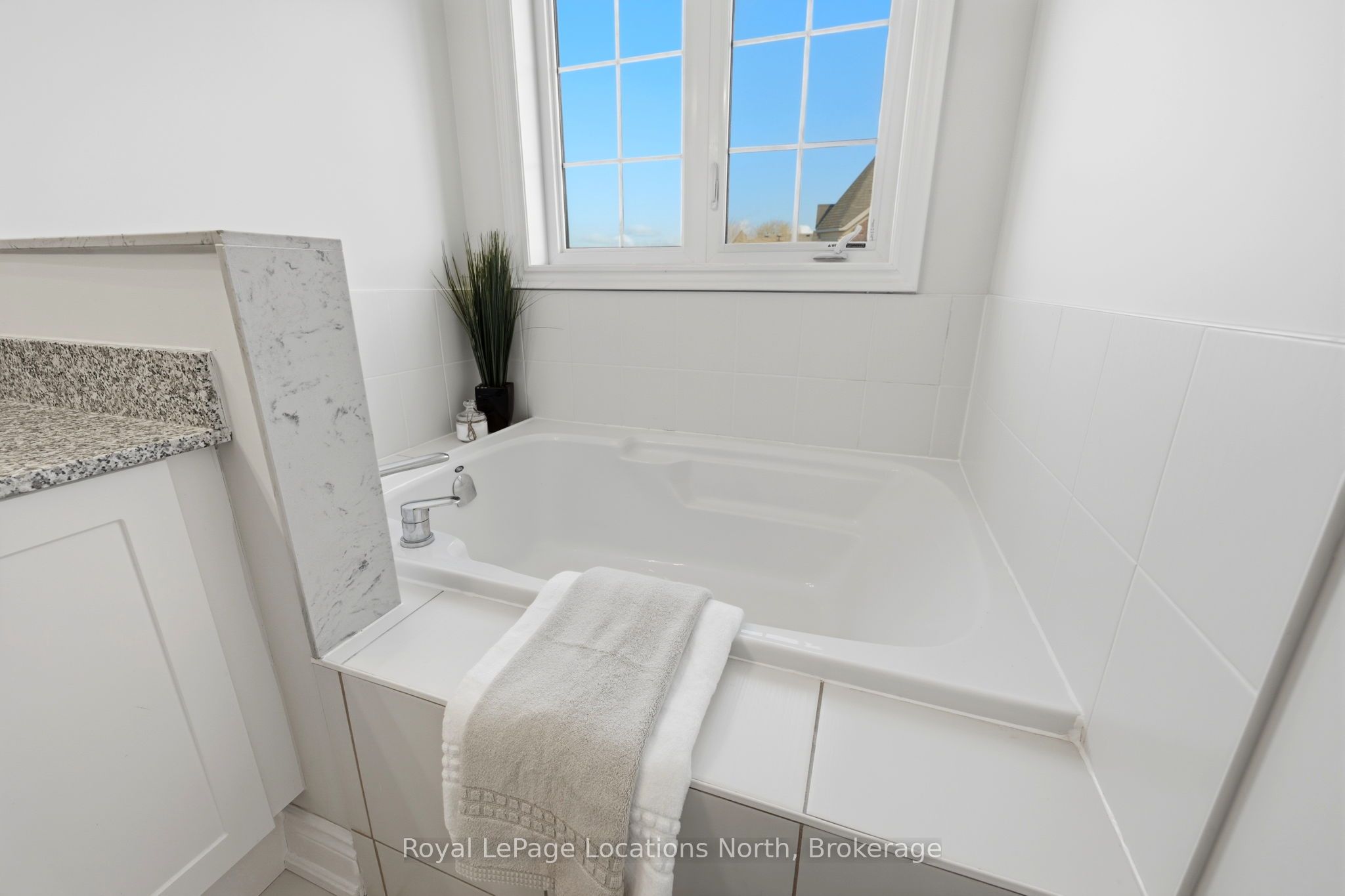 118 Puccini Drive Property Photo 32
