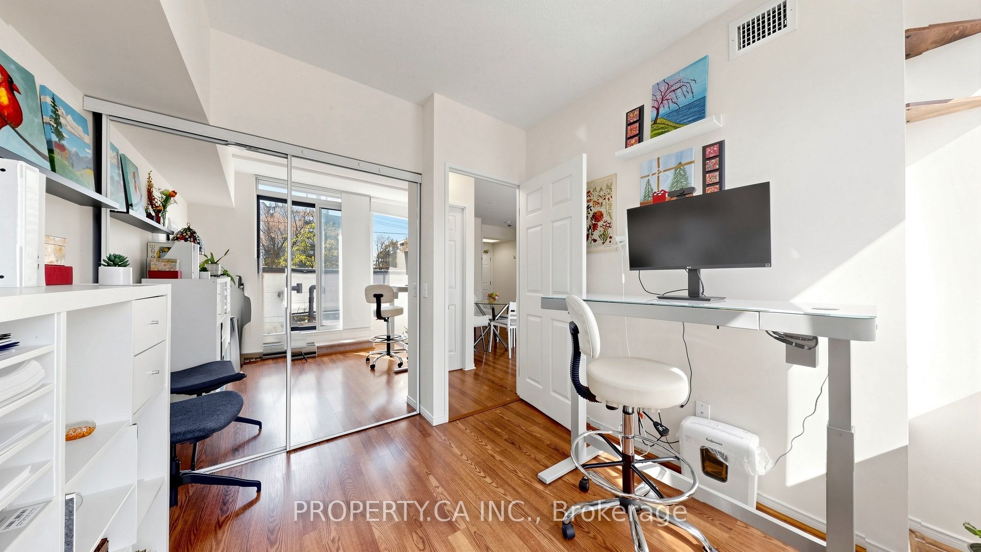 7398 Yonge Street 107 Property Photo 26