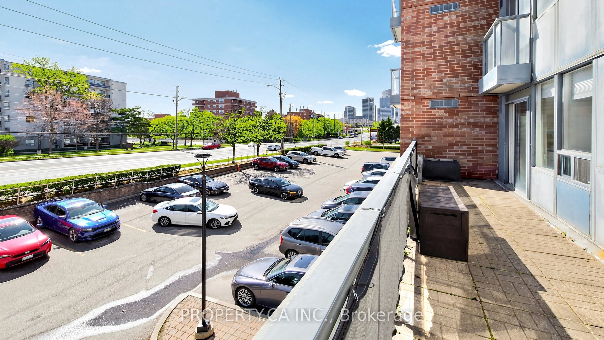 7398 Yonge Street 107 Property Photo 32