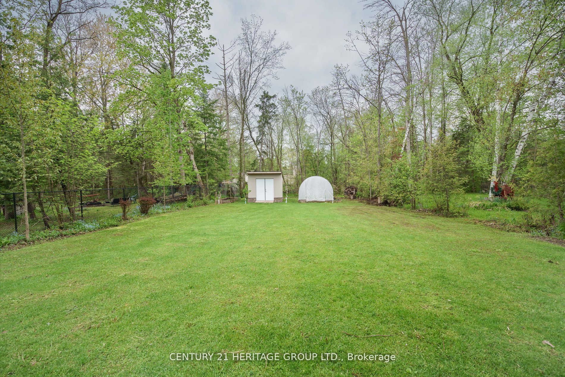 1894 Simcoe Boulevard Property Photo 24