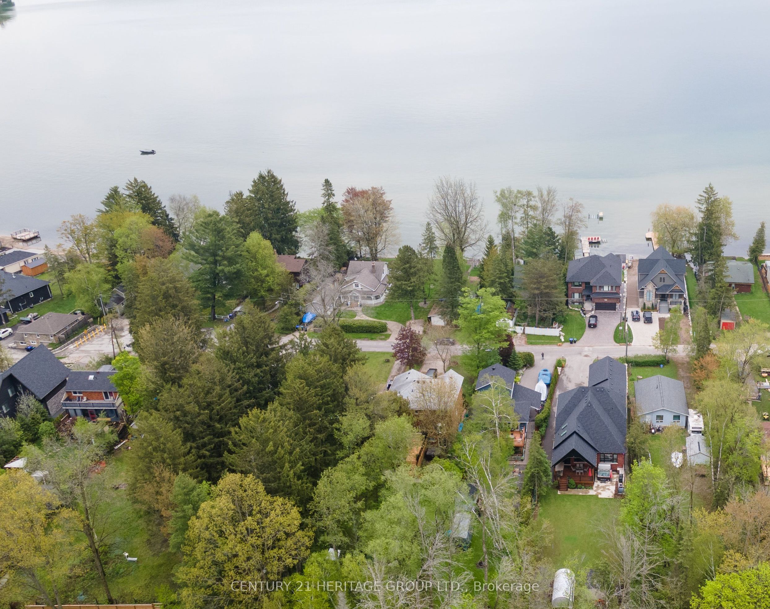 1894 Simcoe Boulevard Property Photo 27