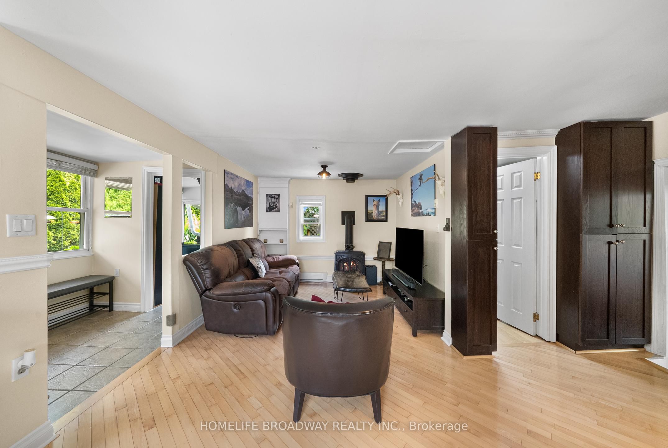 30 Parkhill Drive Property Photo 10