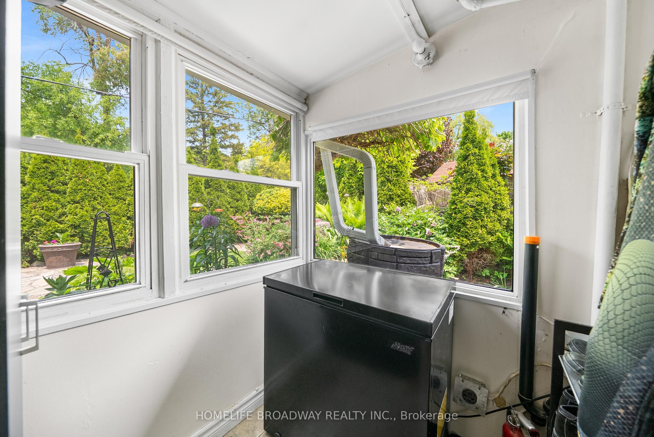 30 Parkhill Drive Property Photo 19