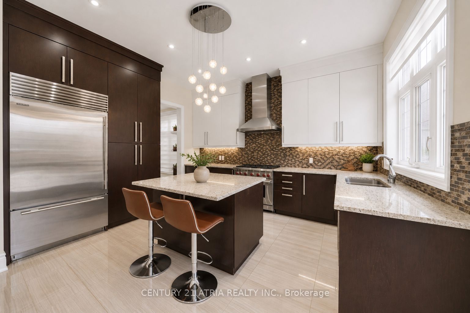 20 Baldry Avenue Property Photo 3