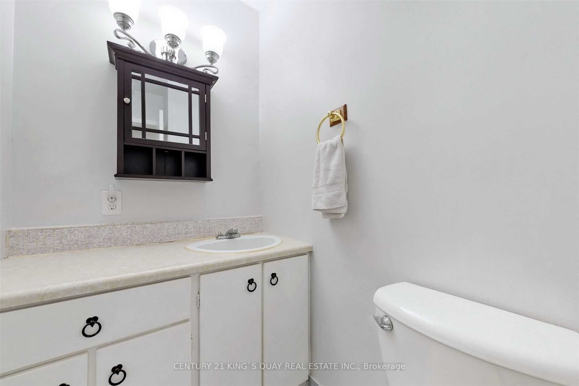 6159 5th Side Road Property Photo 5
