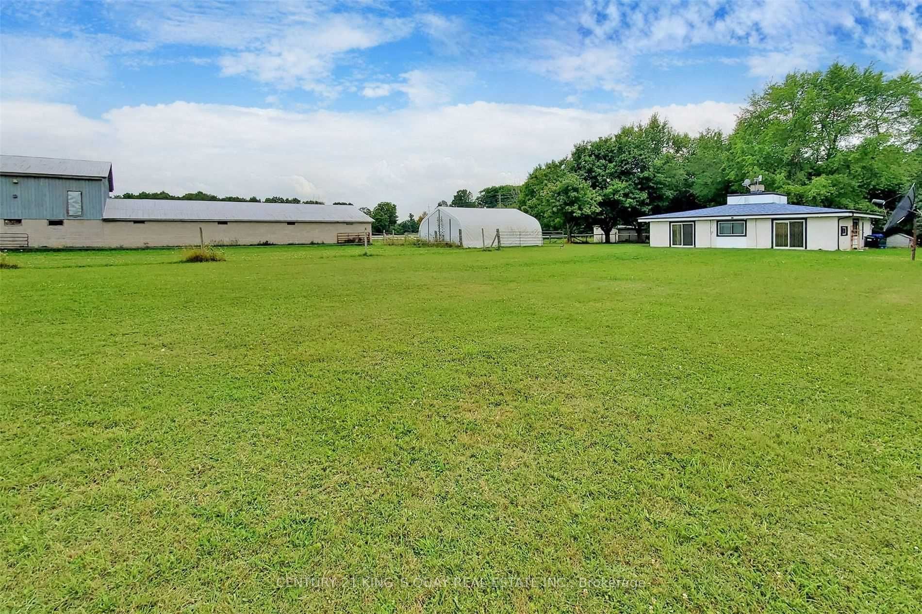 6159 5th Side Road Property Photo 10