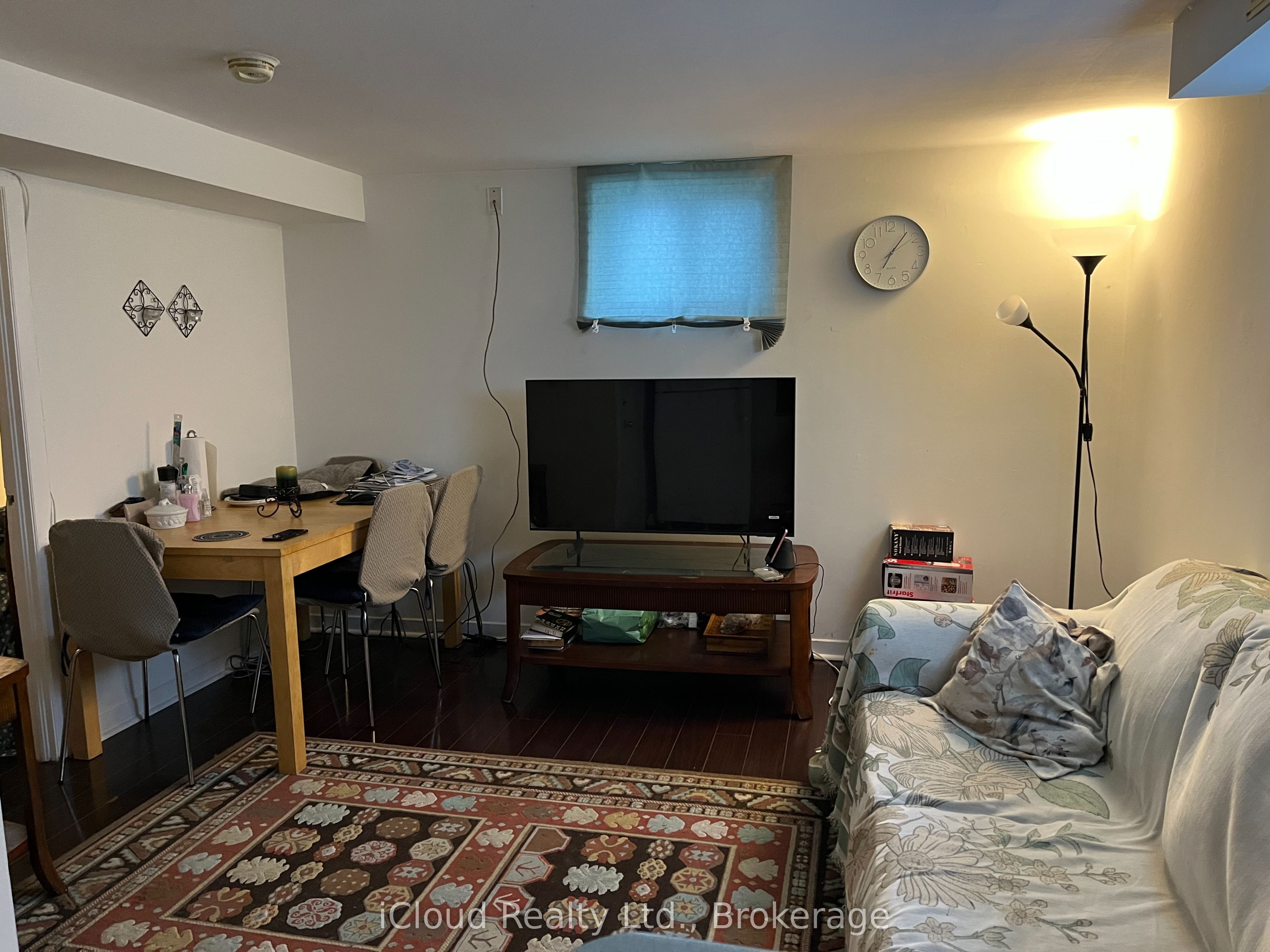 104 E Steeles Avenue E A (lower Level) Property Photo 7
