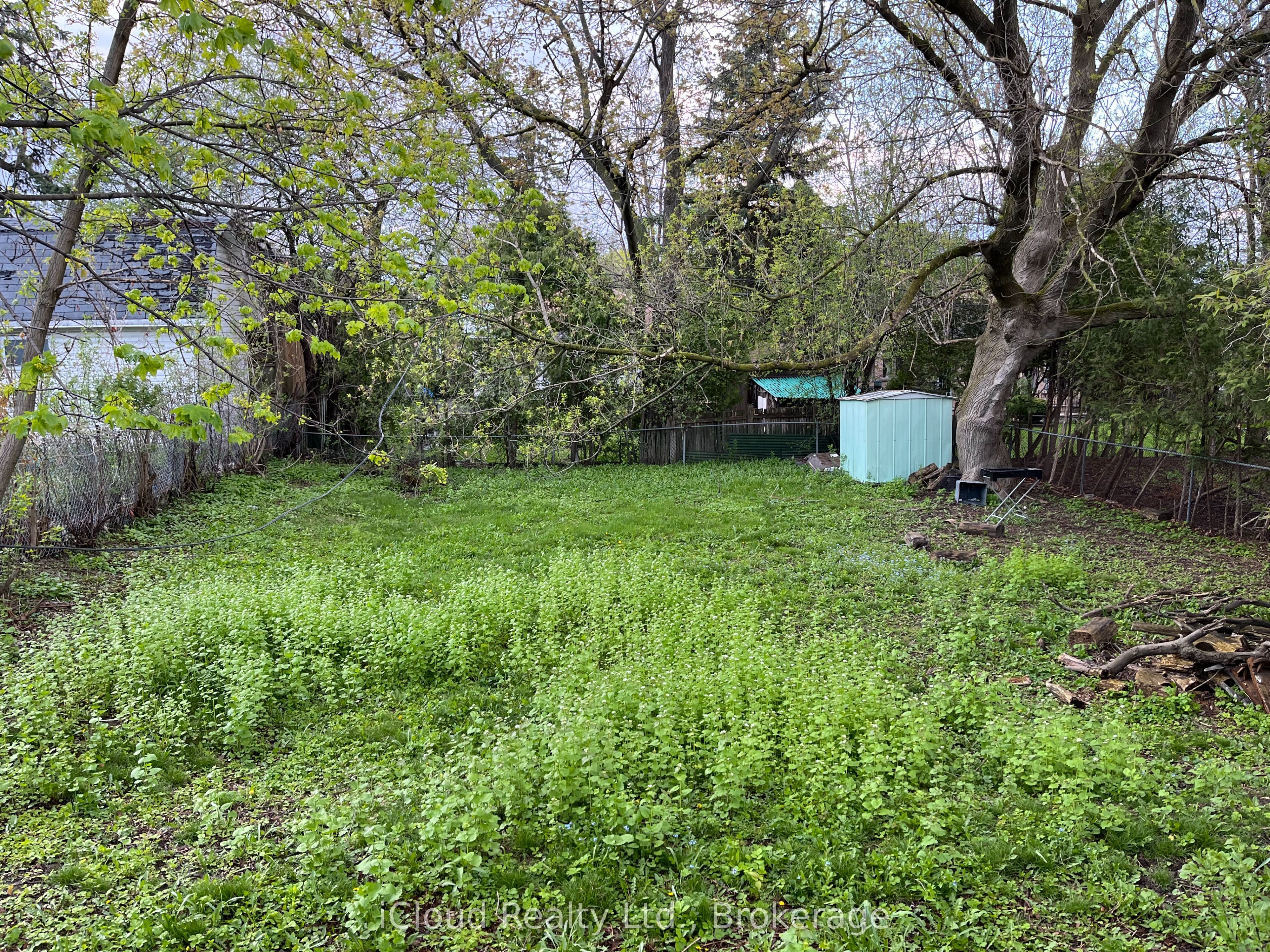 104 E Steeles Avenue E A (lower Level) Property Photo 11