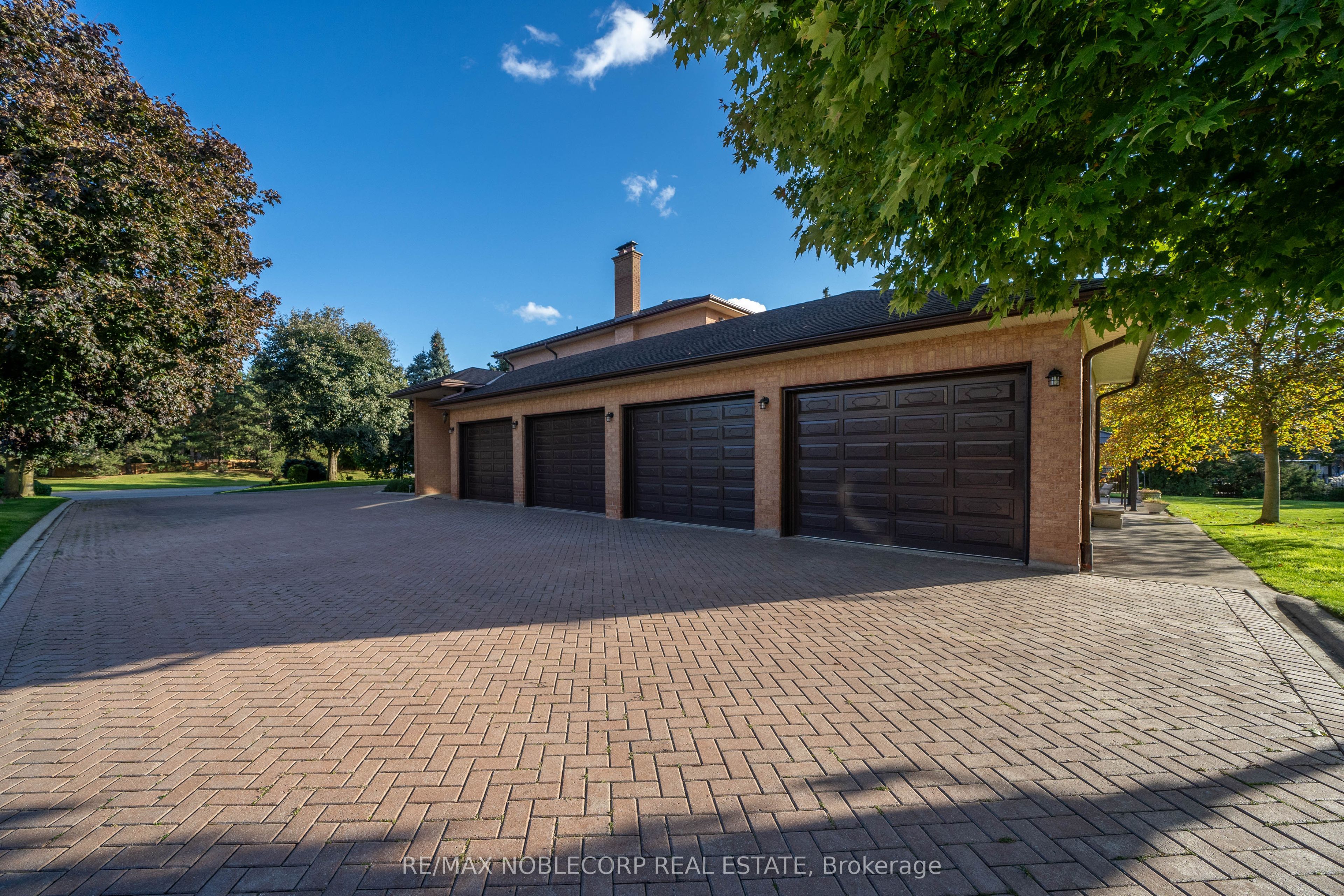 72 Balding Boulevard Property Photo 20