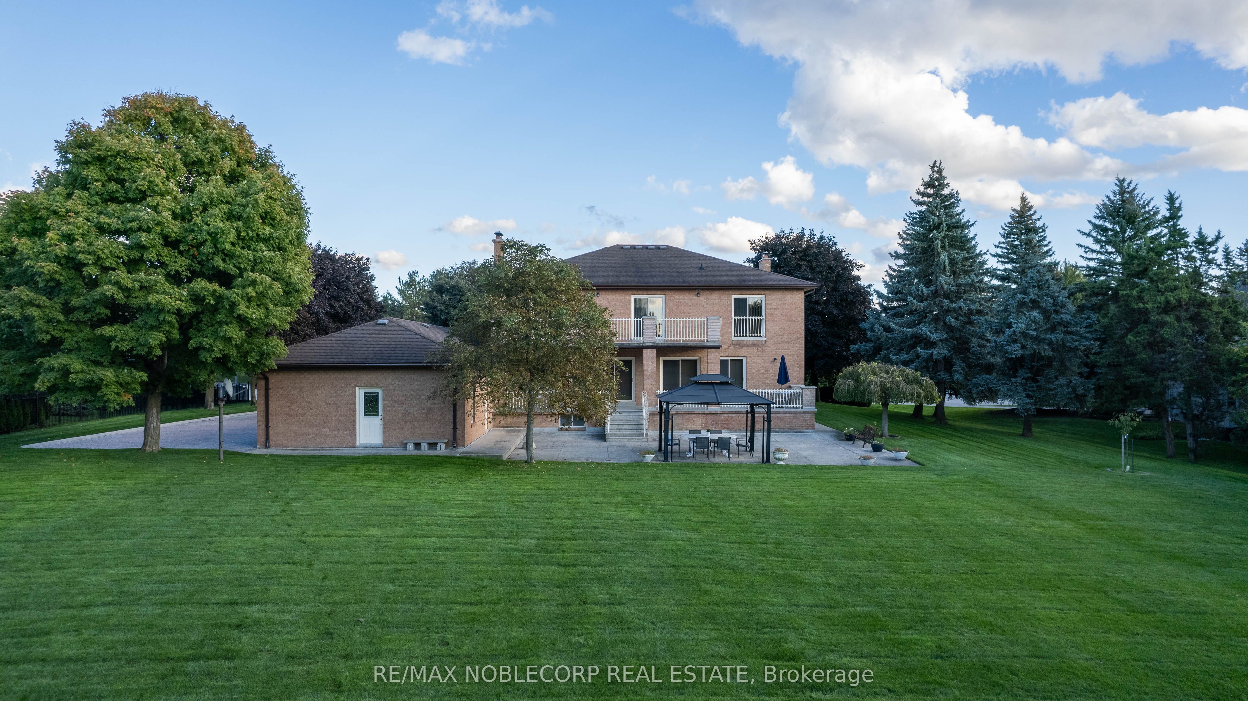 72 Balding Boulevard Property Photo 23