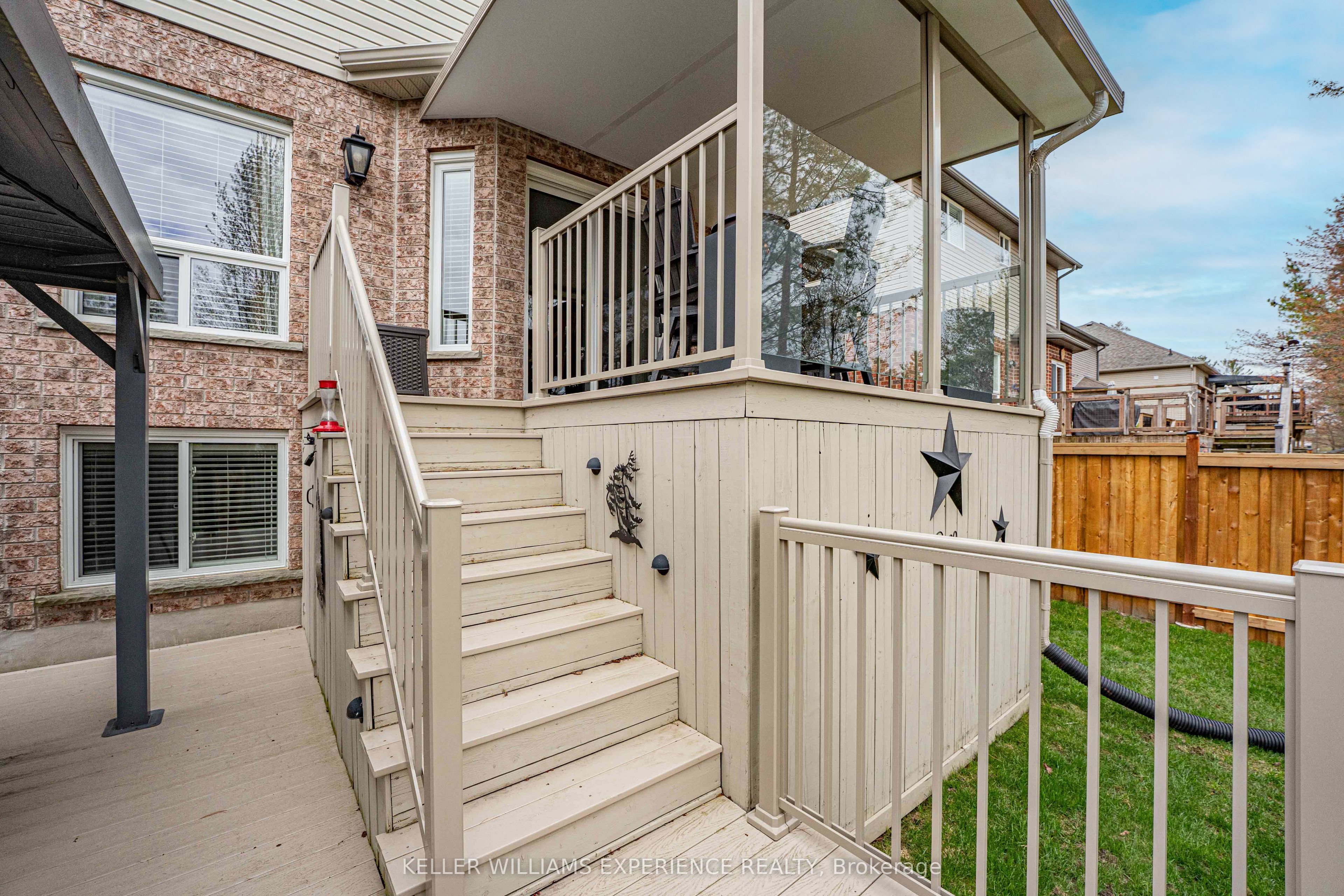 87 Armeda Clow Crescent Property Photo 36