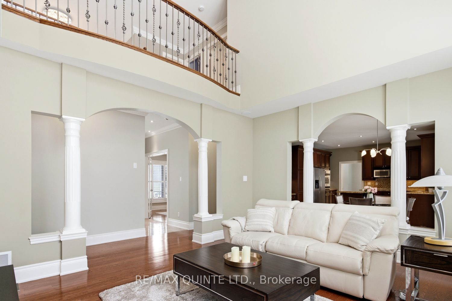 2 Treeview Avenue Property Photo 15