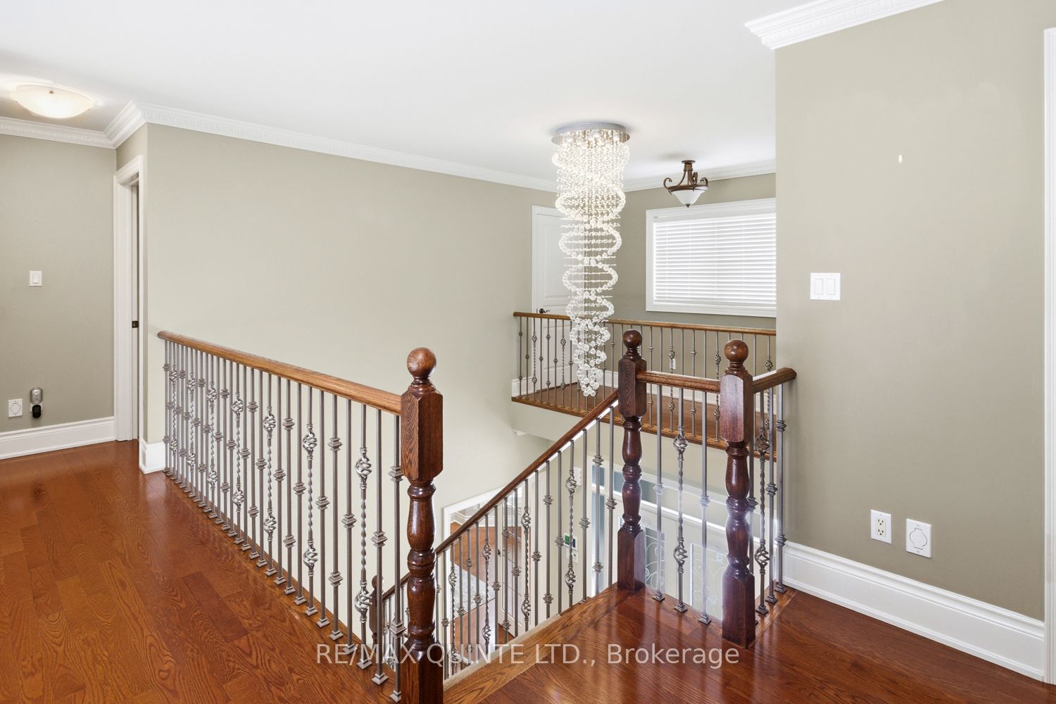 2 Treeview Avenue Property Photo 19