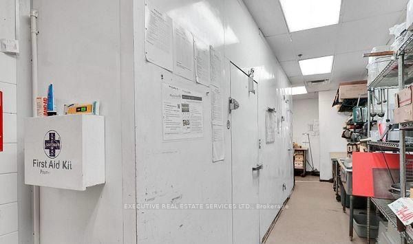 30 Famous Avenue 141b Property Photo 7