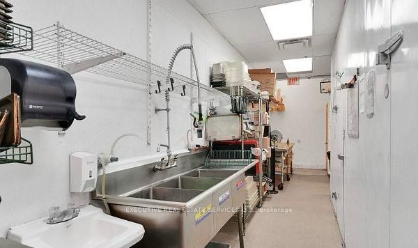 30 Famous Avenue 141b Property Photo 9