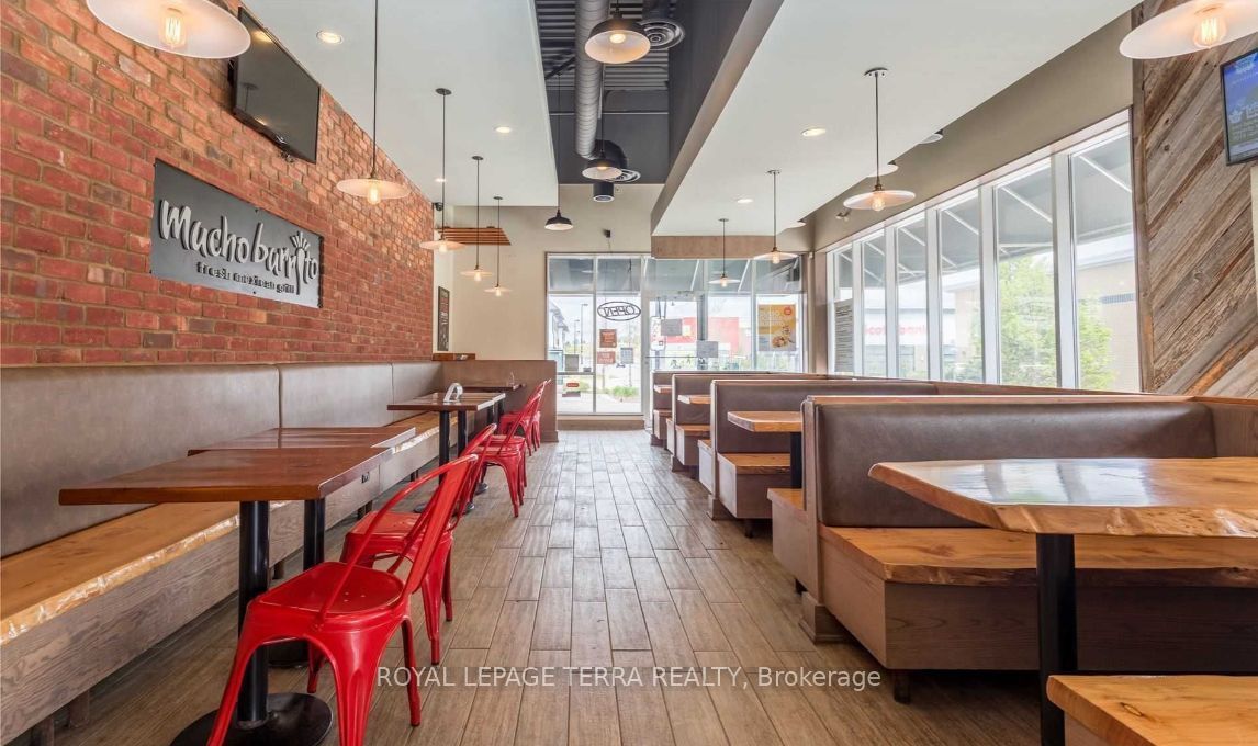 18267 Yonge Street Property Photo 12