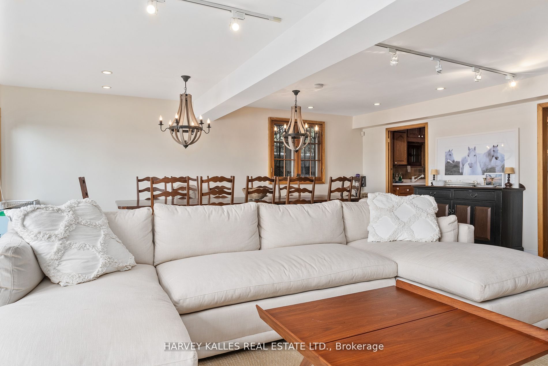 22 Gooch Park Drive Property Photo 24