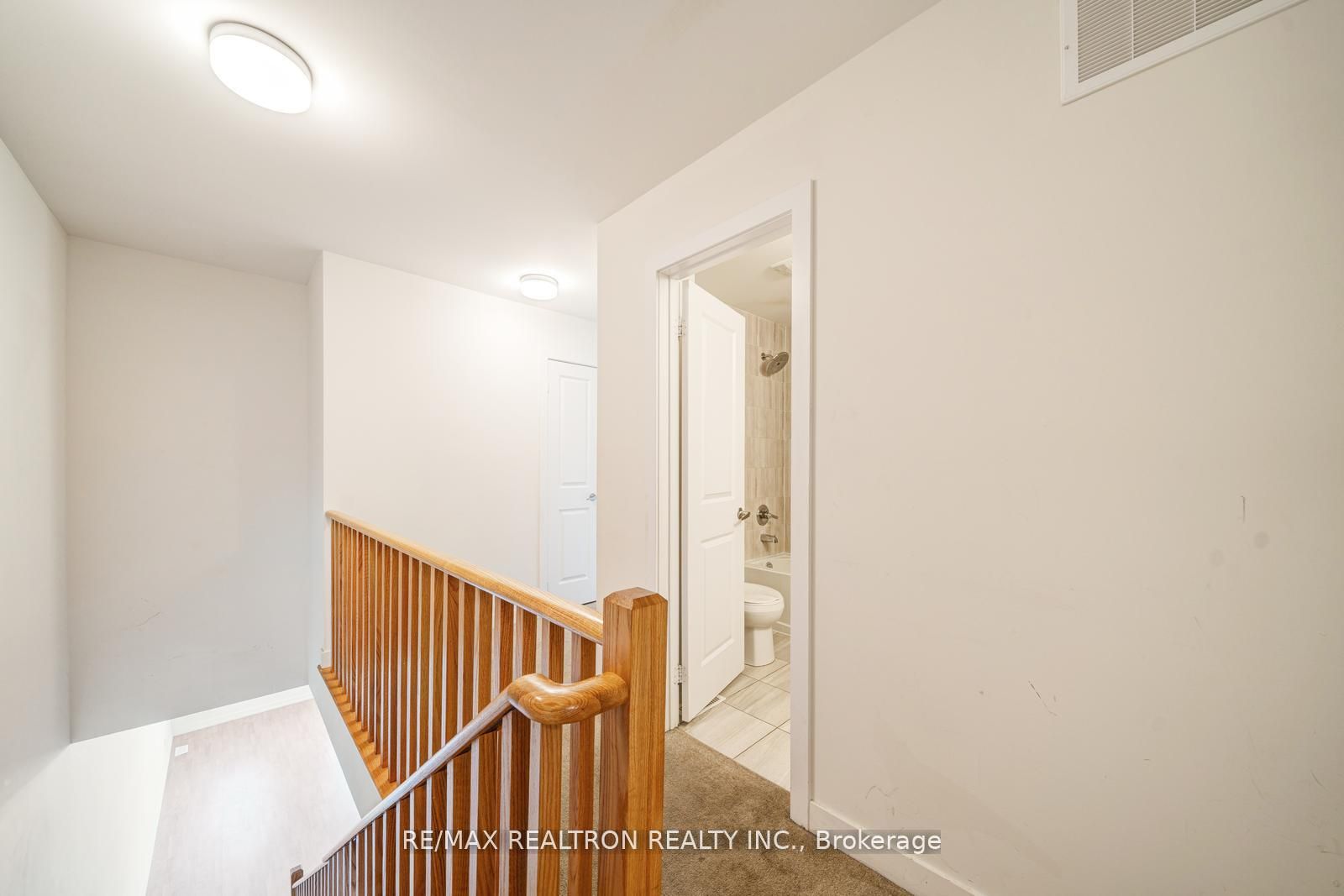 119 Cornell Rouge Boulevard Property Photo 31